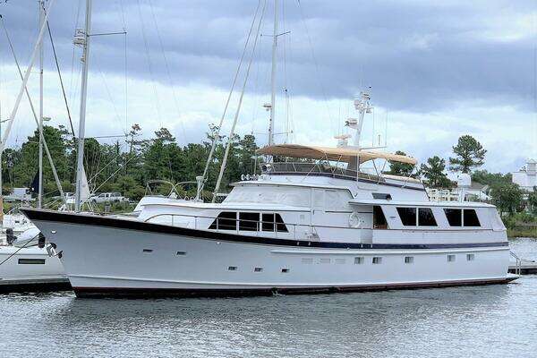 1979 Burger Raised Pilothouse