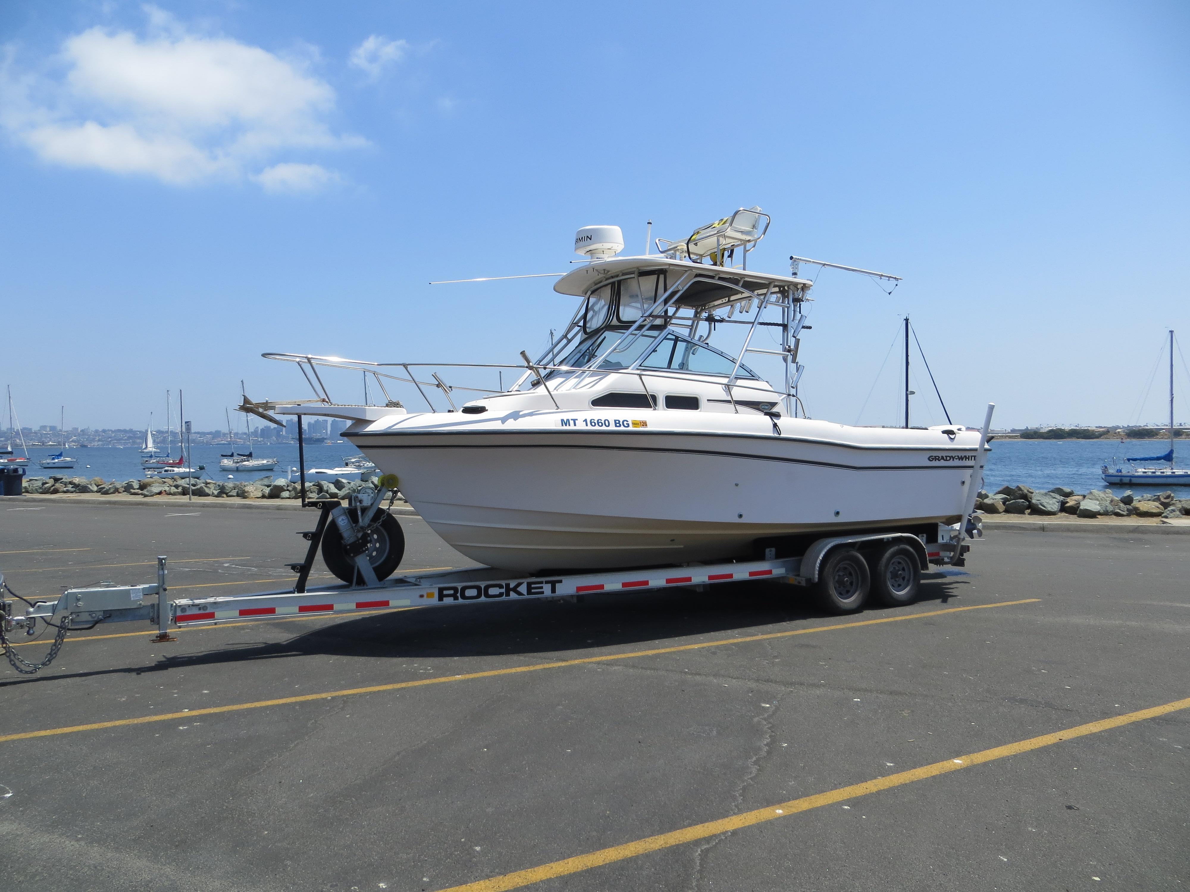2004 Grady-White Gulfstream 232
