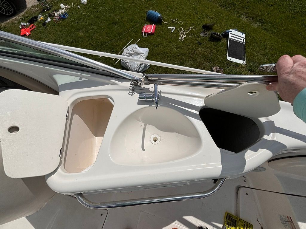 2002 Chaparral Sunesta 243 - 29