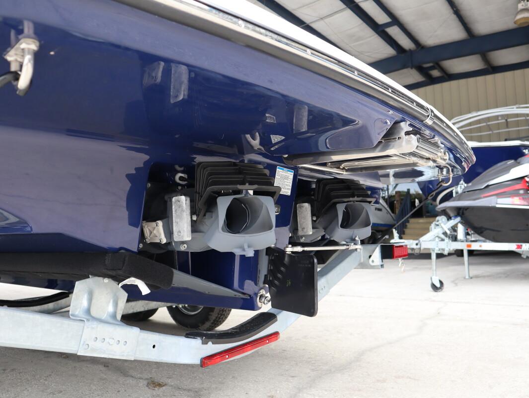 2025 Yamaha Boats 252XE - 8