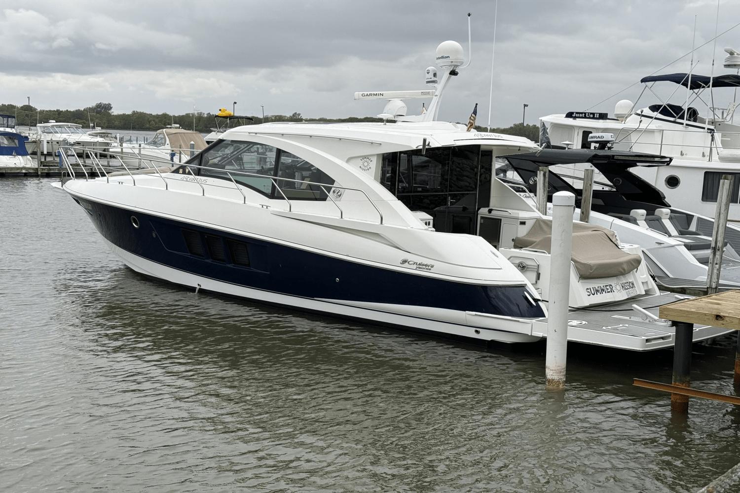 2015 Cruisers Yachts 45 Cantius