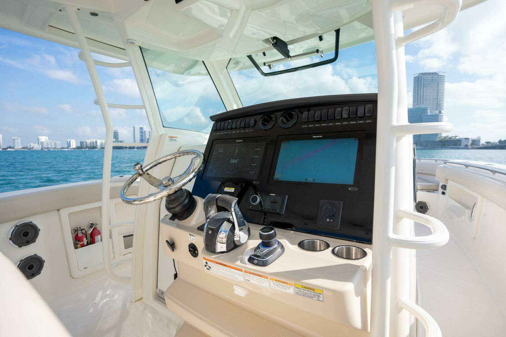 2020 Boston Whaler 380 Outrage Center Console - Image 28