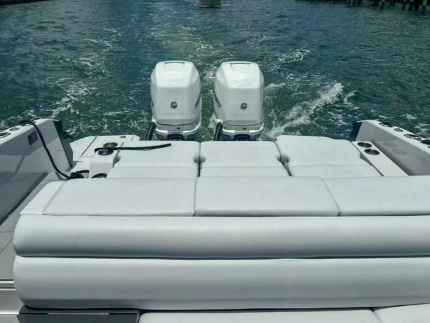 2020 Aviara AV32 OB - Image 21