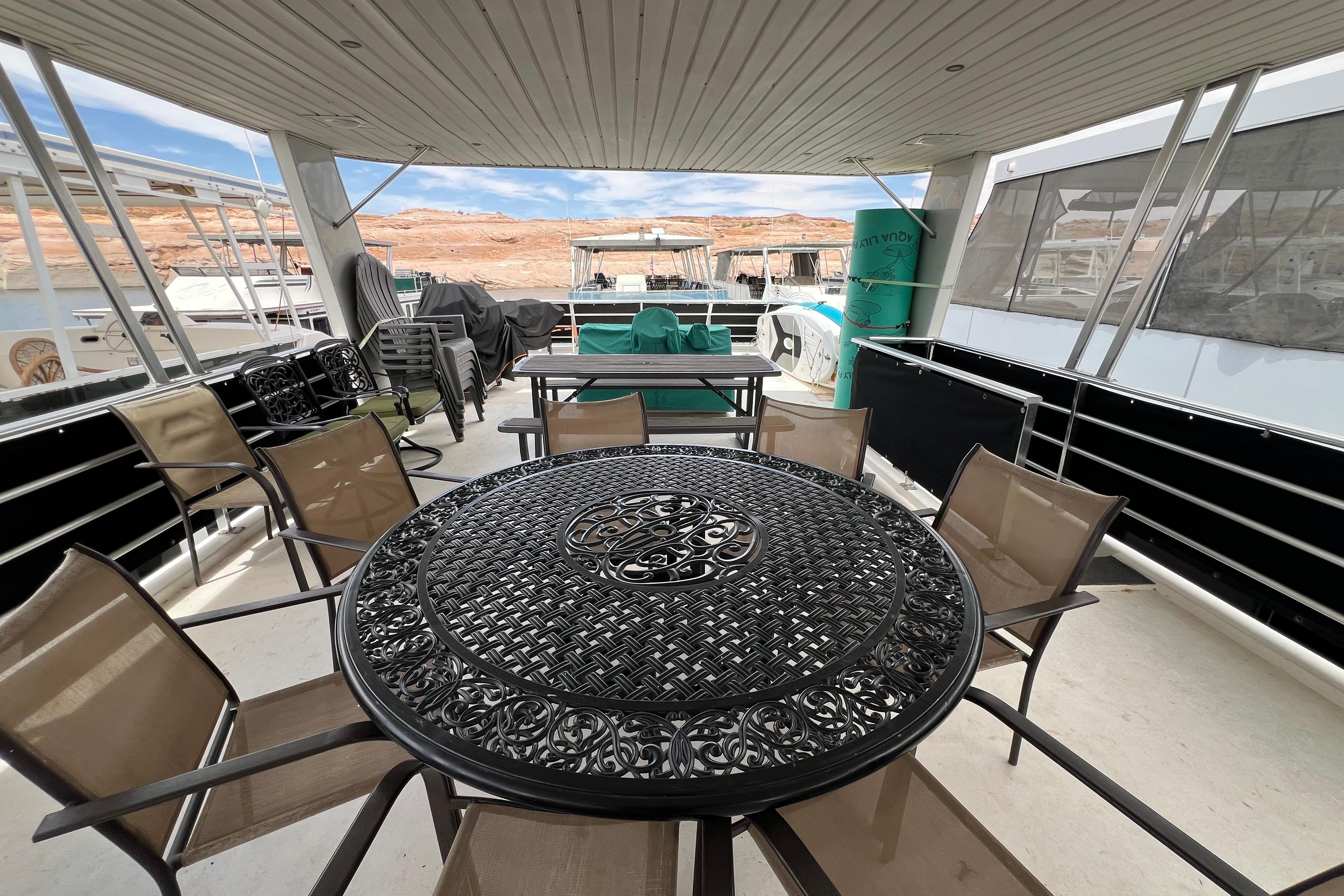 Spacious deck of 2013 Destination Yacht Lotta Yachta with elegant outdoor seating.