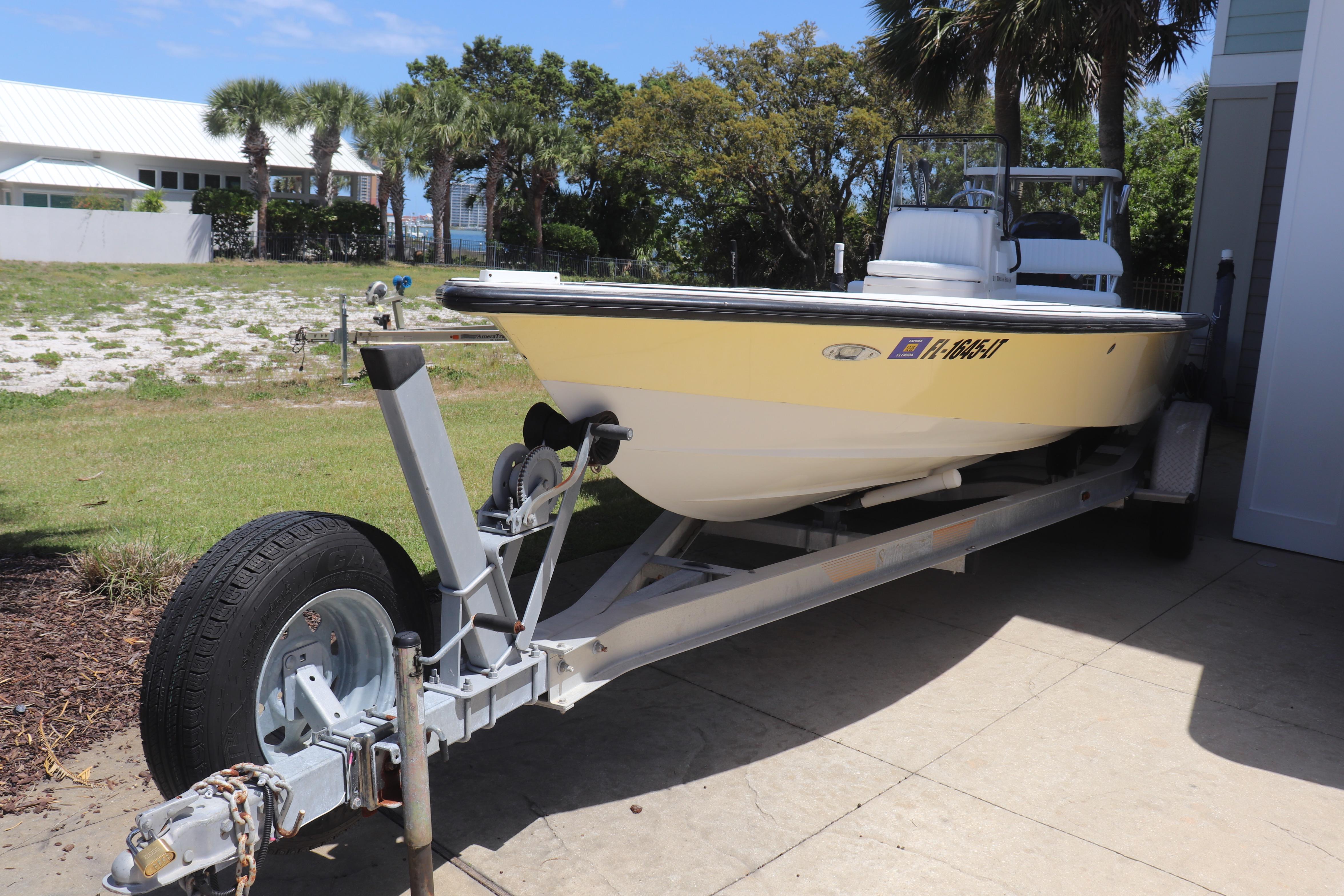 2001 Maverick 21 Master Angler