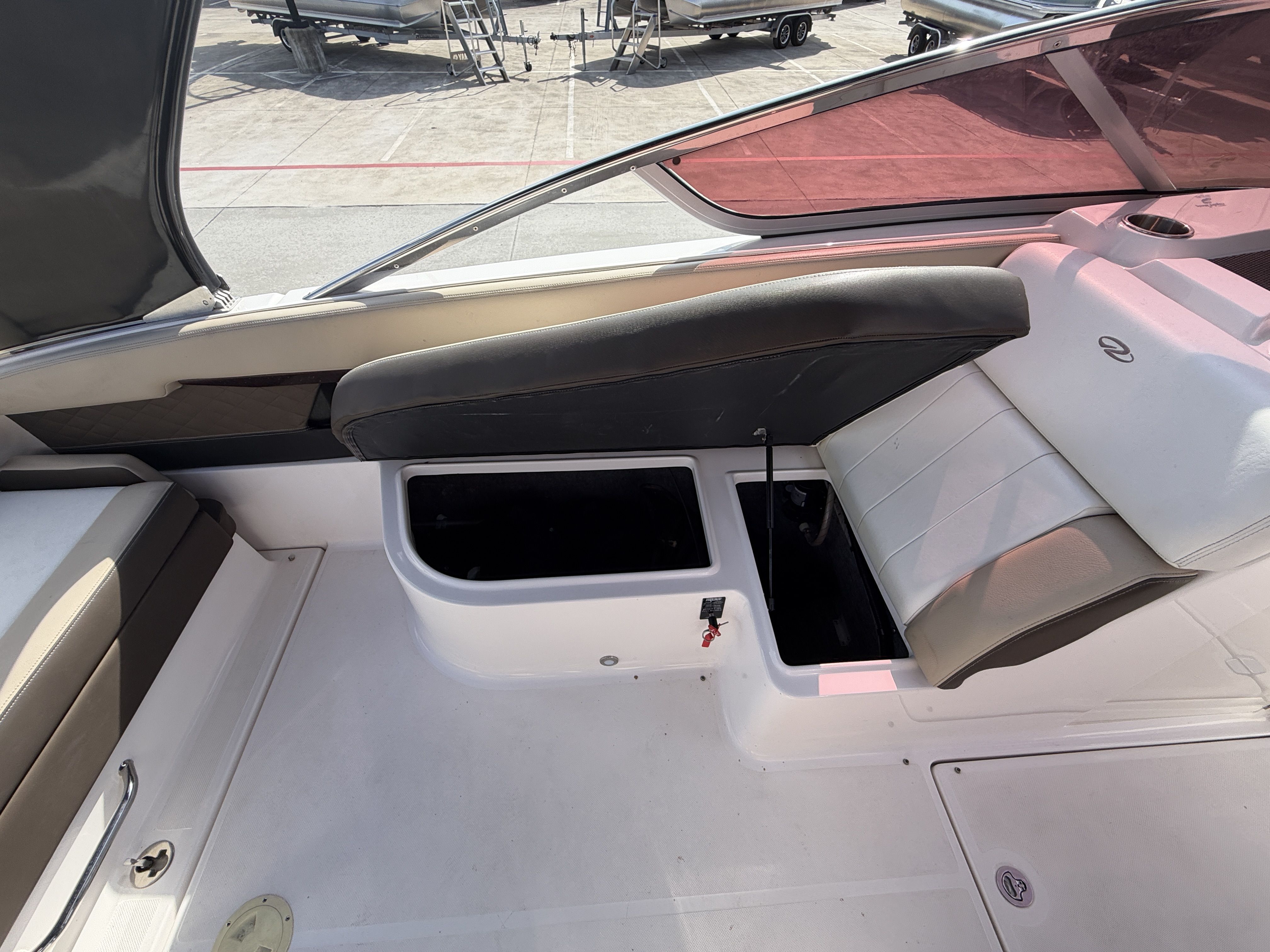 2013 Regal 27 FAST DECK - 15