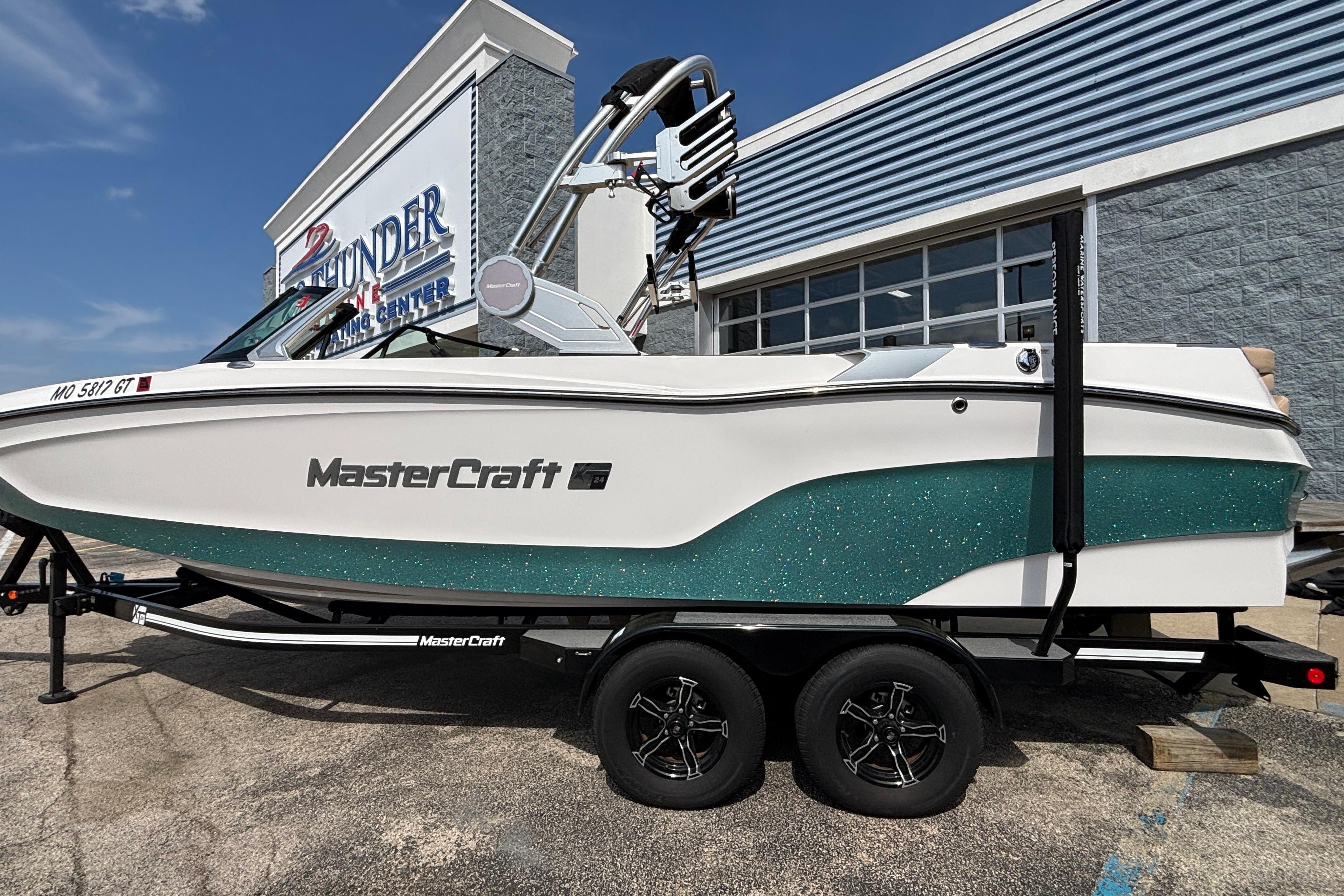 2024 MasterCraft XT24