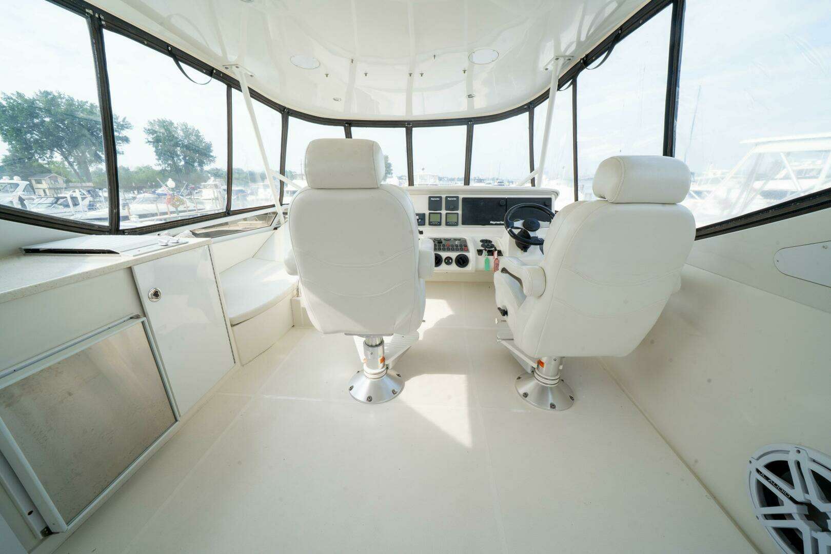 2007 Marquis 55 LS - Image 12