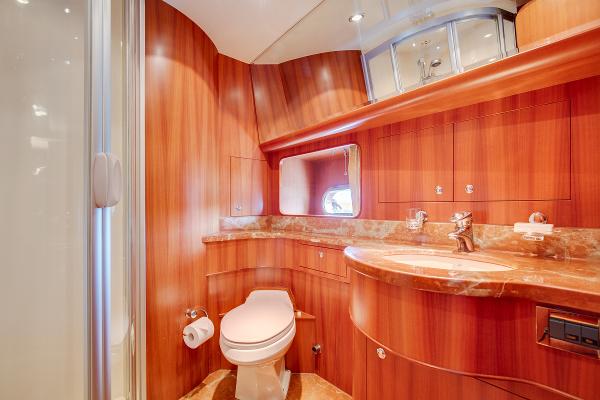 Luxurious bathroom in a 2006 Horizon 82’ Cockpit Motoryacht.