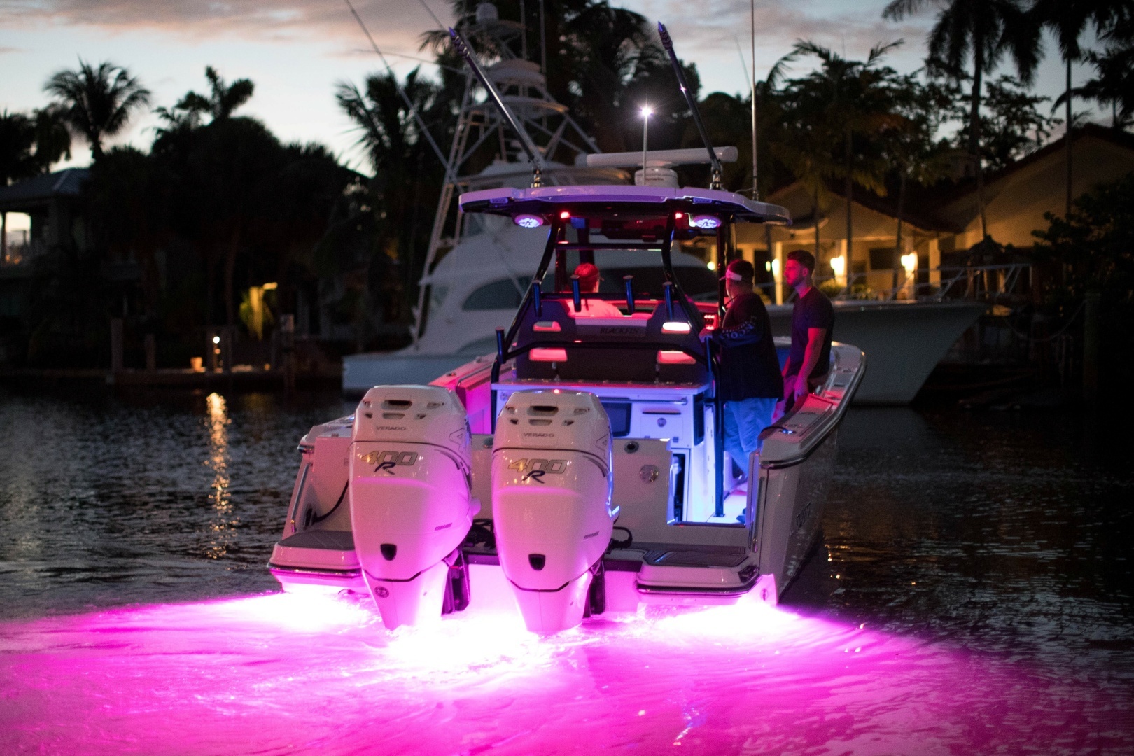 2027 Blackfin 332 CC - Image 19