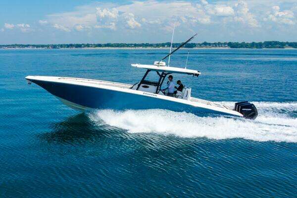 2020 Fountain 38 Center Console