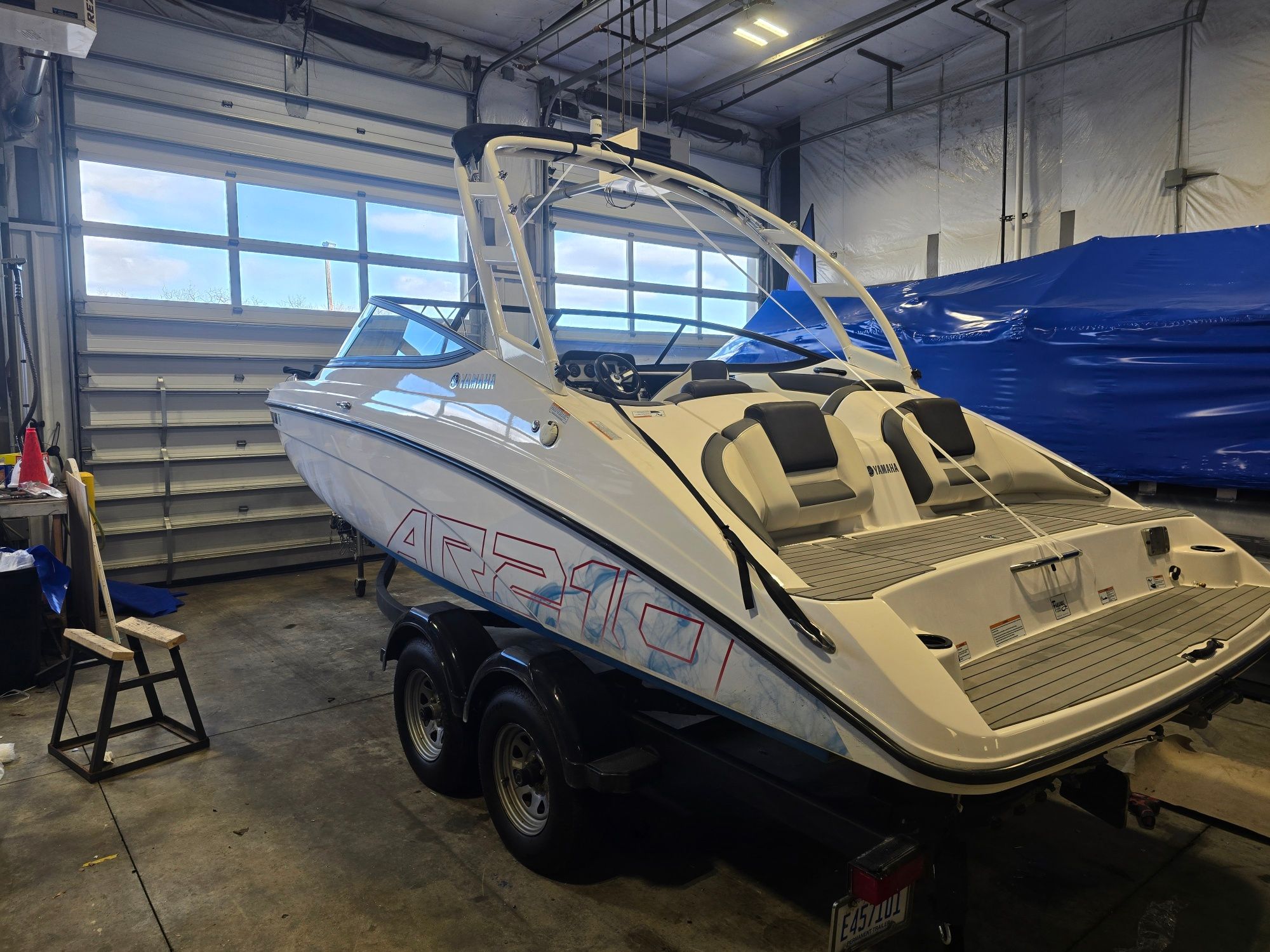 2021 Yamaha Boats AR210