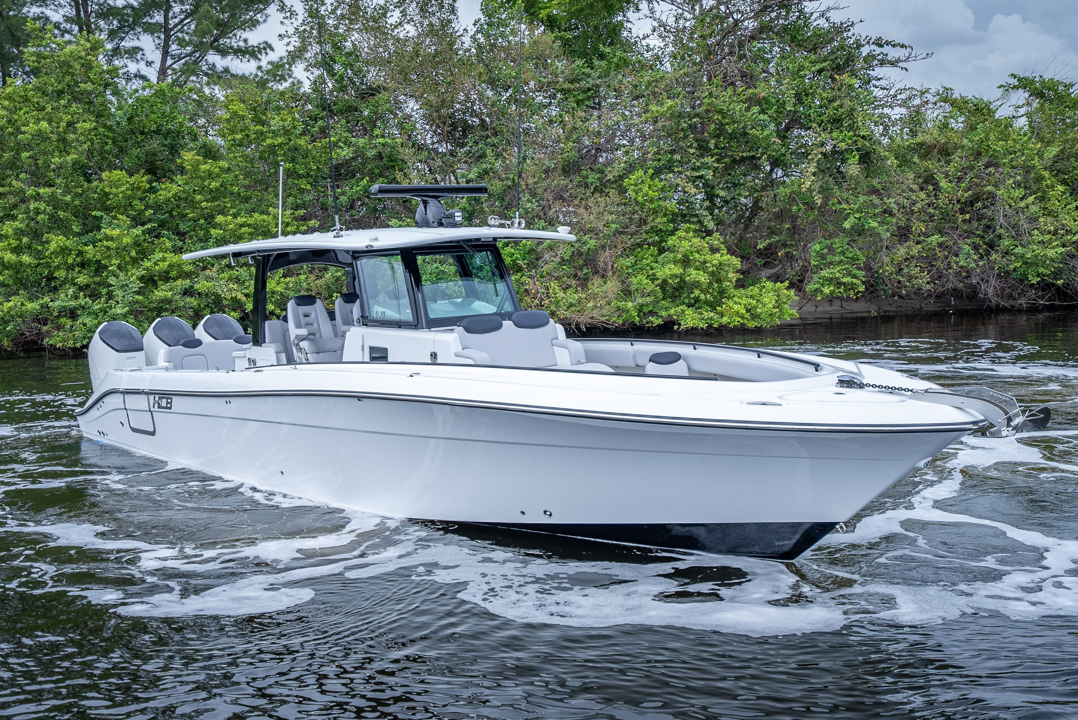 2024 HCB 42 Lujo - 57