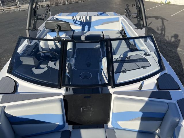 2026 Axis Wake Research T220 - 10