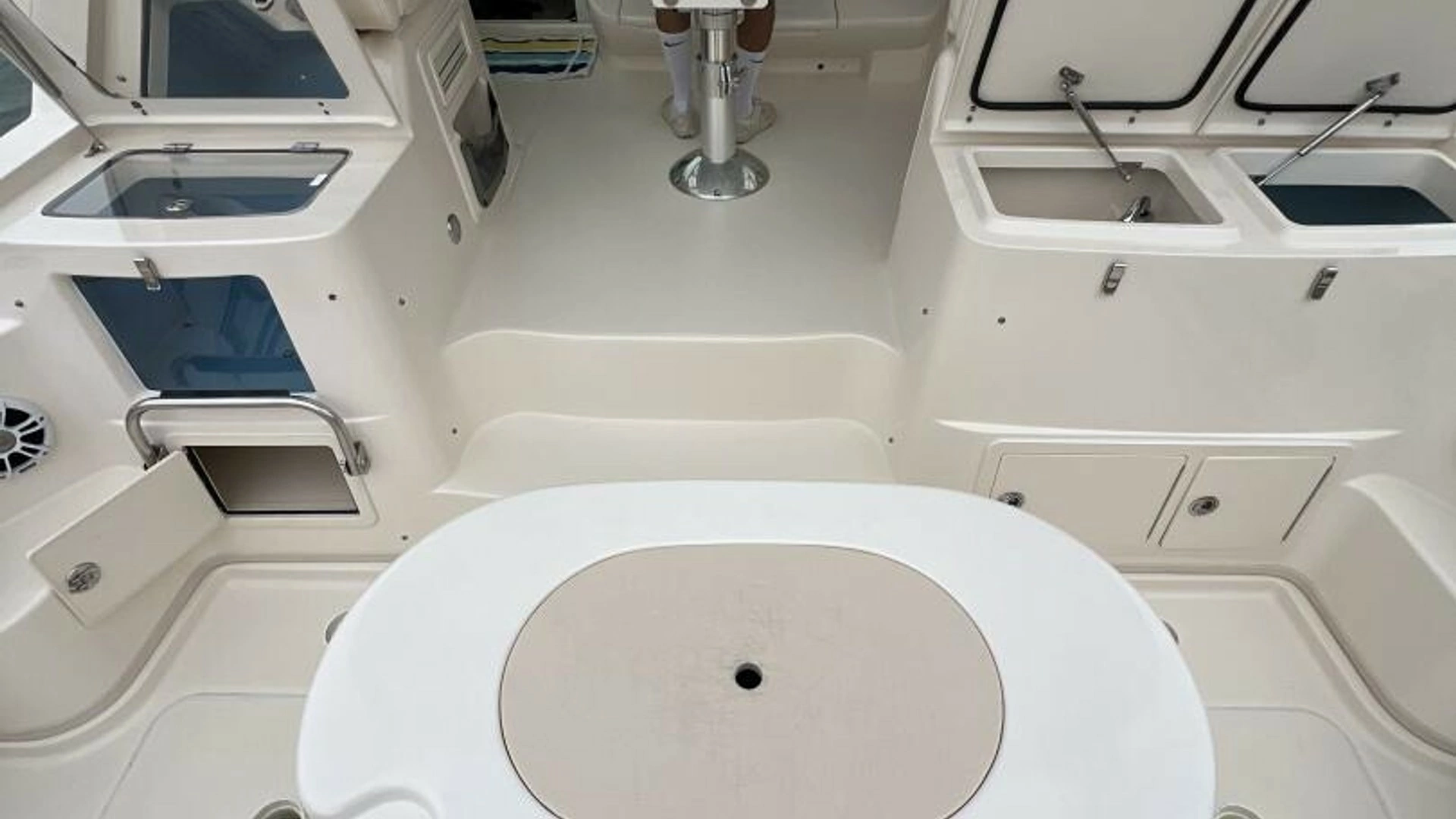 2018 Grady-White 370 Express - Image 20
