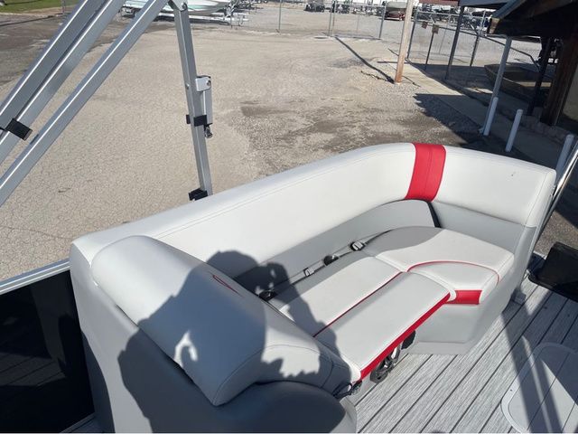 2026 SunCatcher Select 322RC - 12