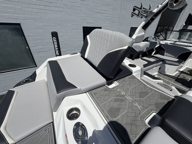2022 Tigé 22RZX - 7
