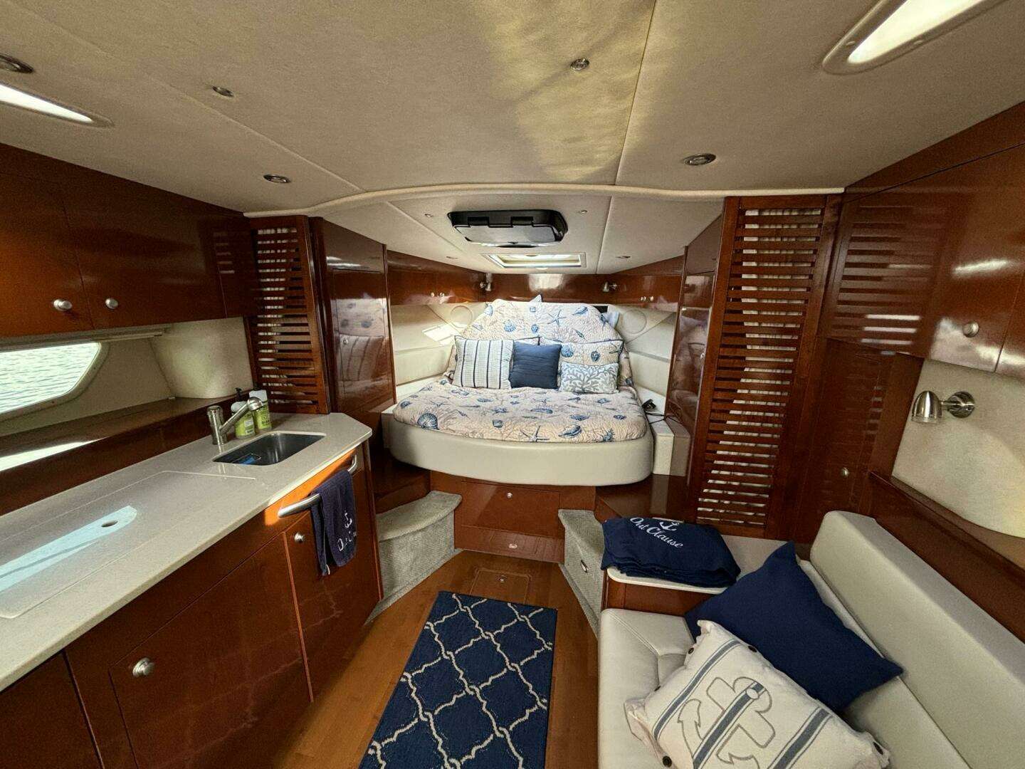 2009 Sea Ray SUNDANCER 350 - Image 29
