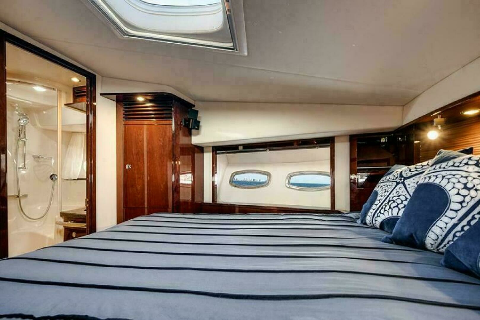 2012 Sea Ray 610 Sundancer - Image 36