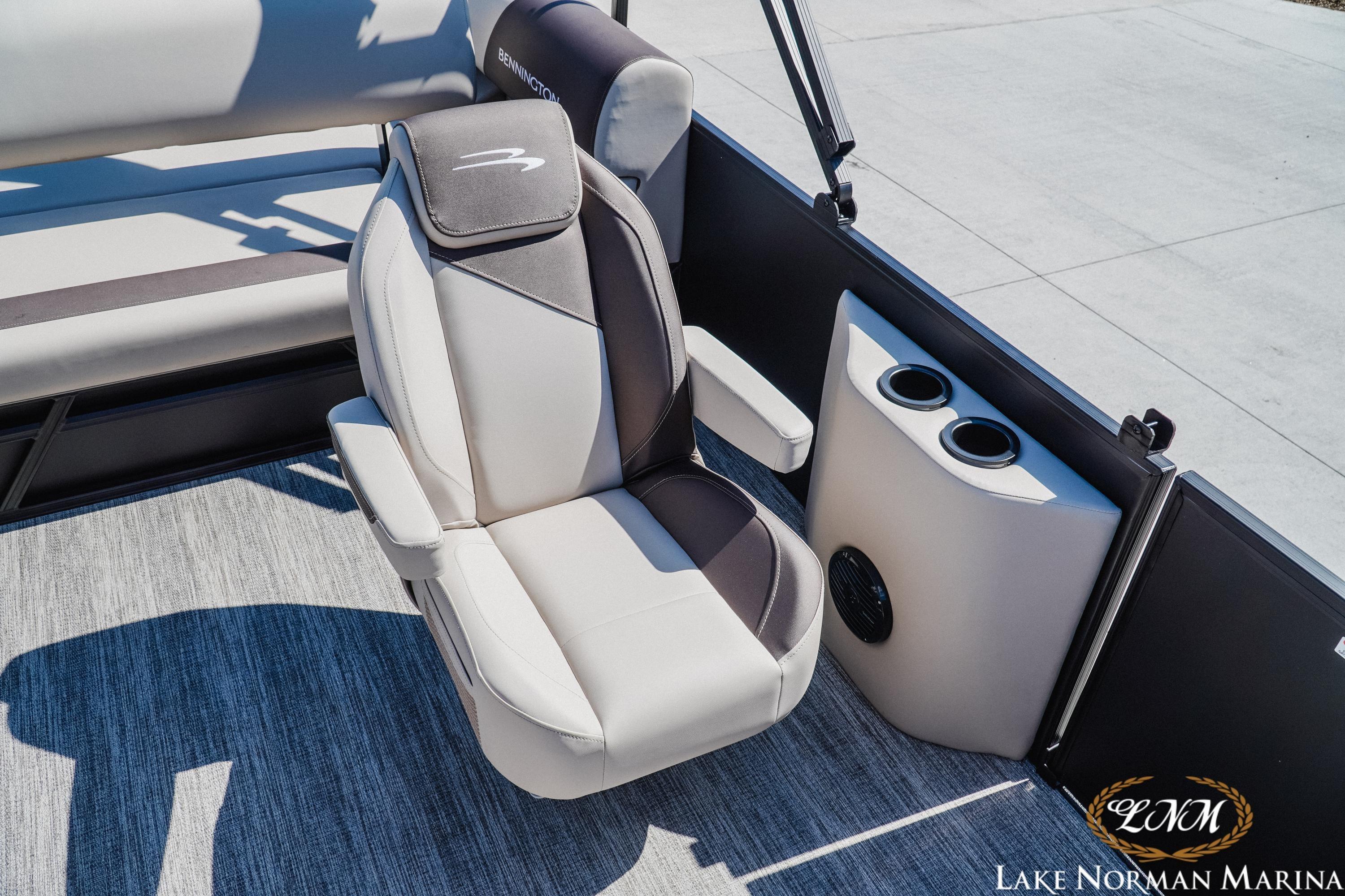 Luxury seating on 2027 Bennington 23ssb boat with cup holders, Lake Norman Marina.