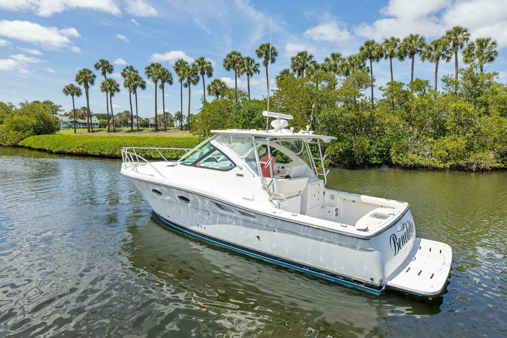 2006 Tiara Yachts 3200 Open - Image 7