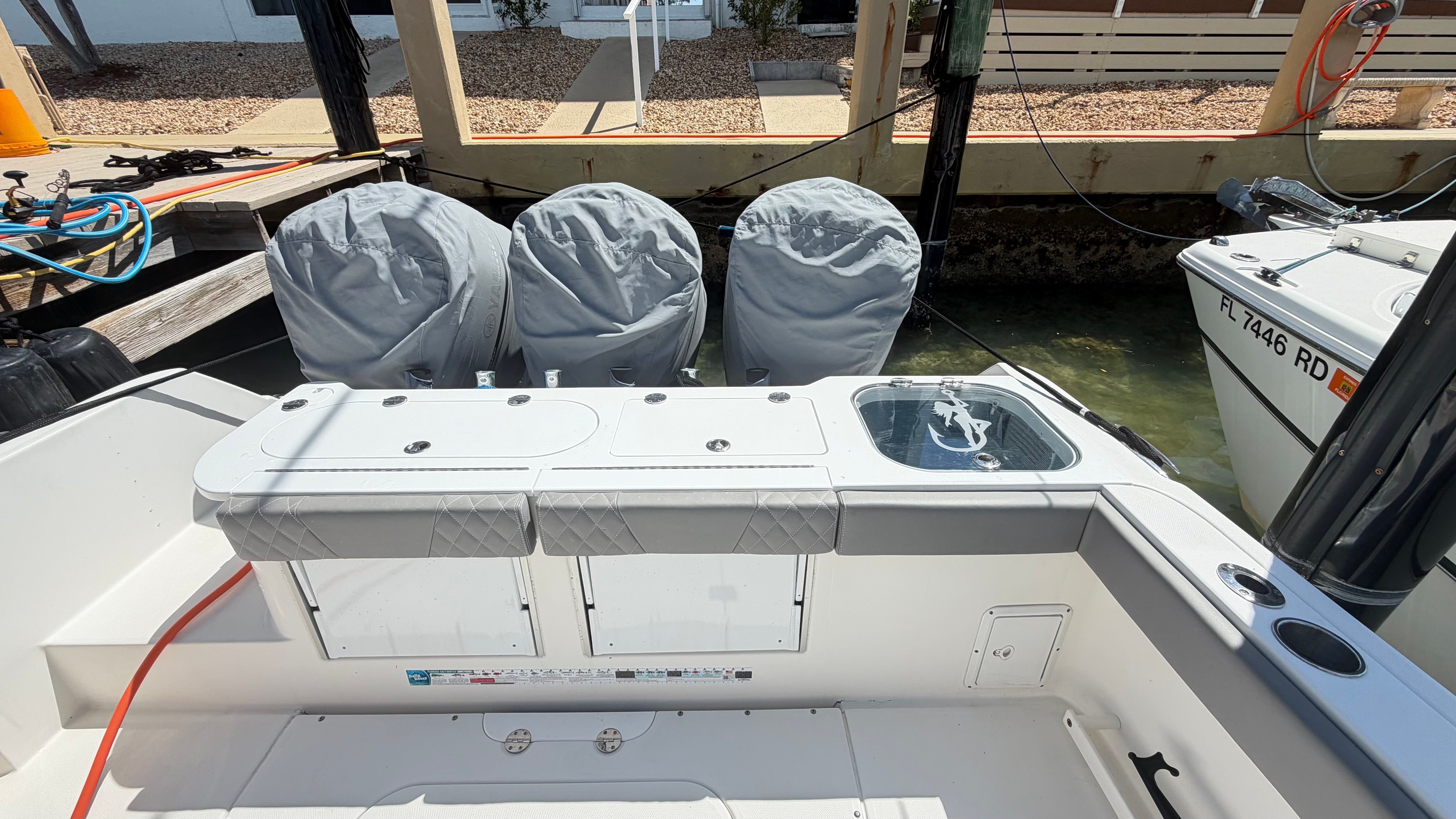 2009 Everglades 365 Center Console - 67