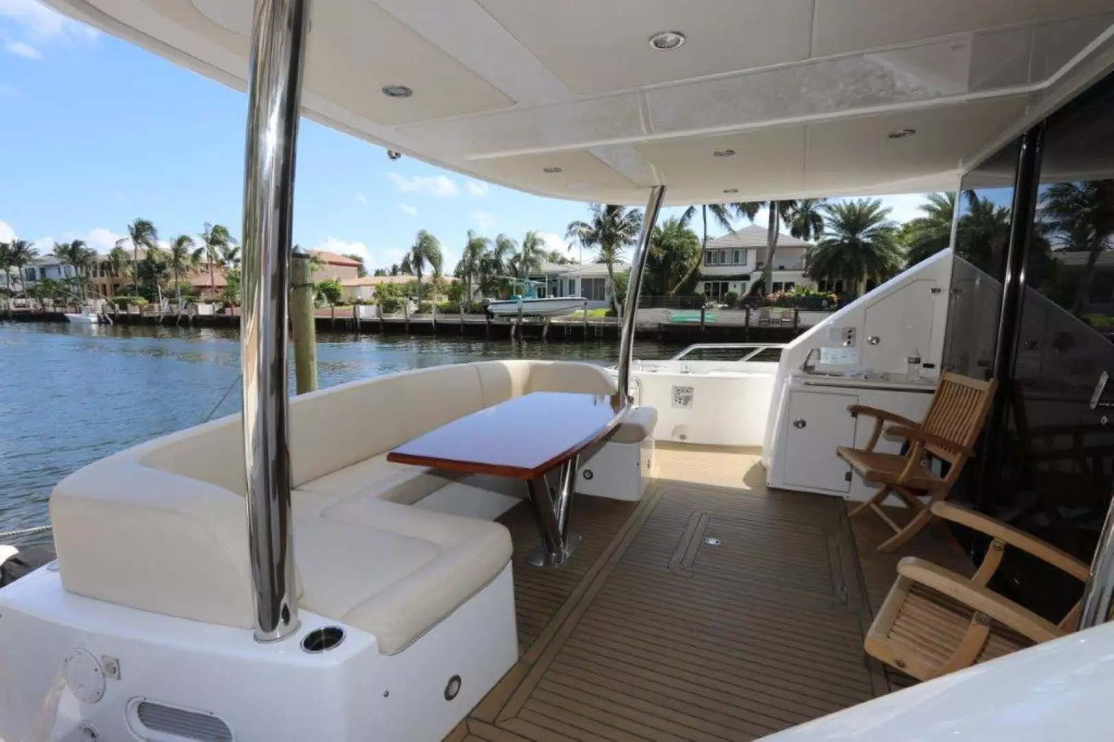 2015 Sunseeker Yacht - Image 4
