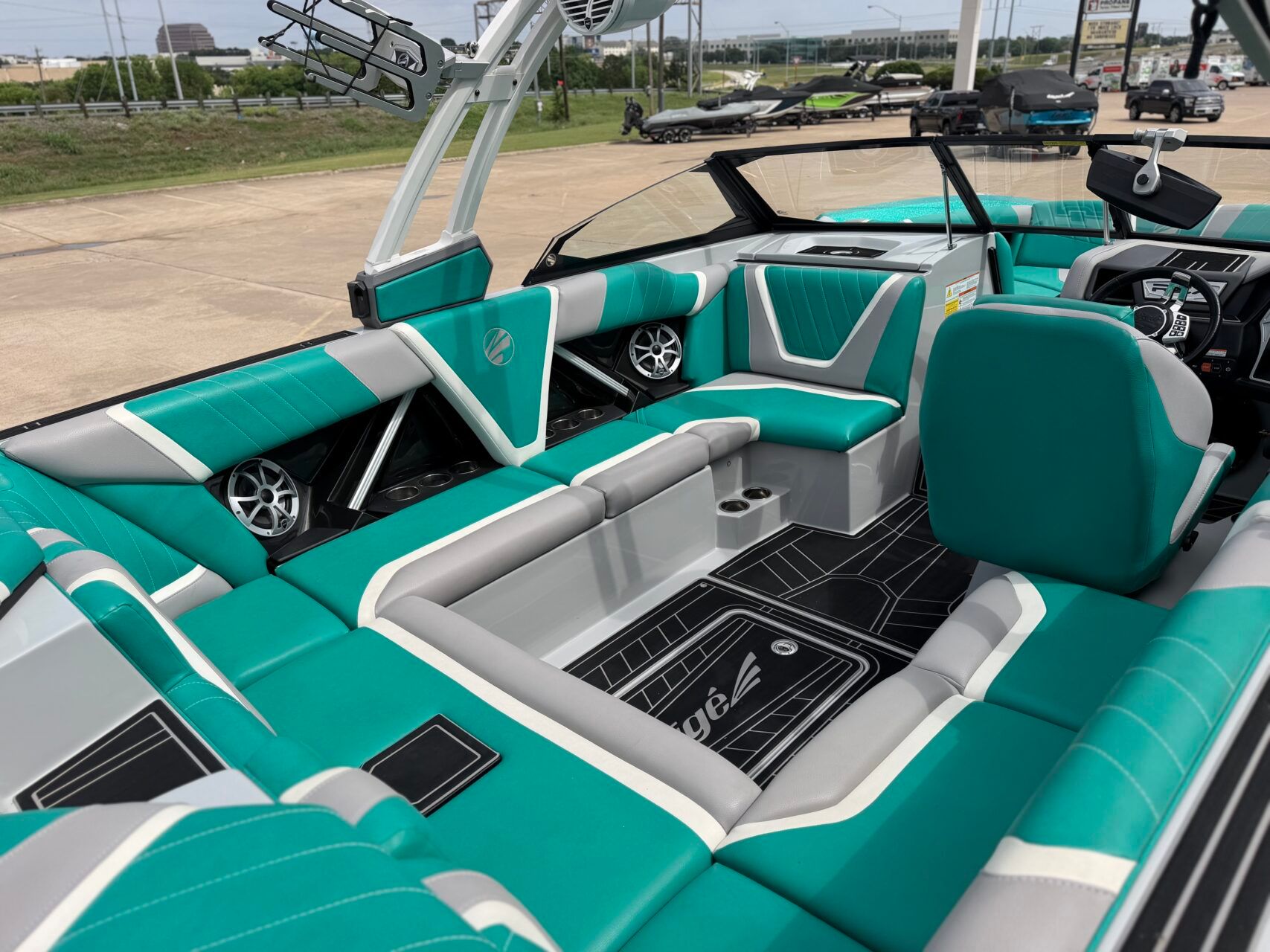 2021 Tigé 23RZX - 12