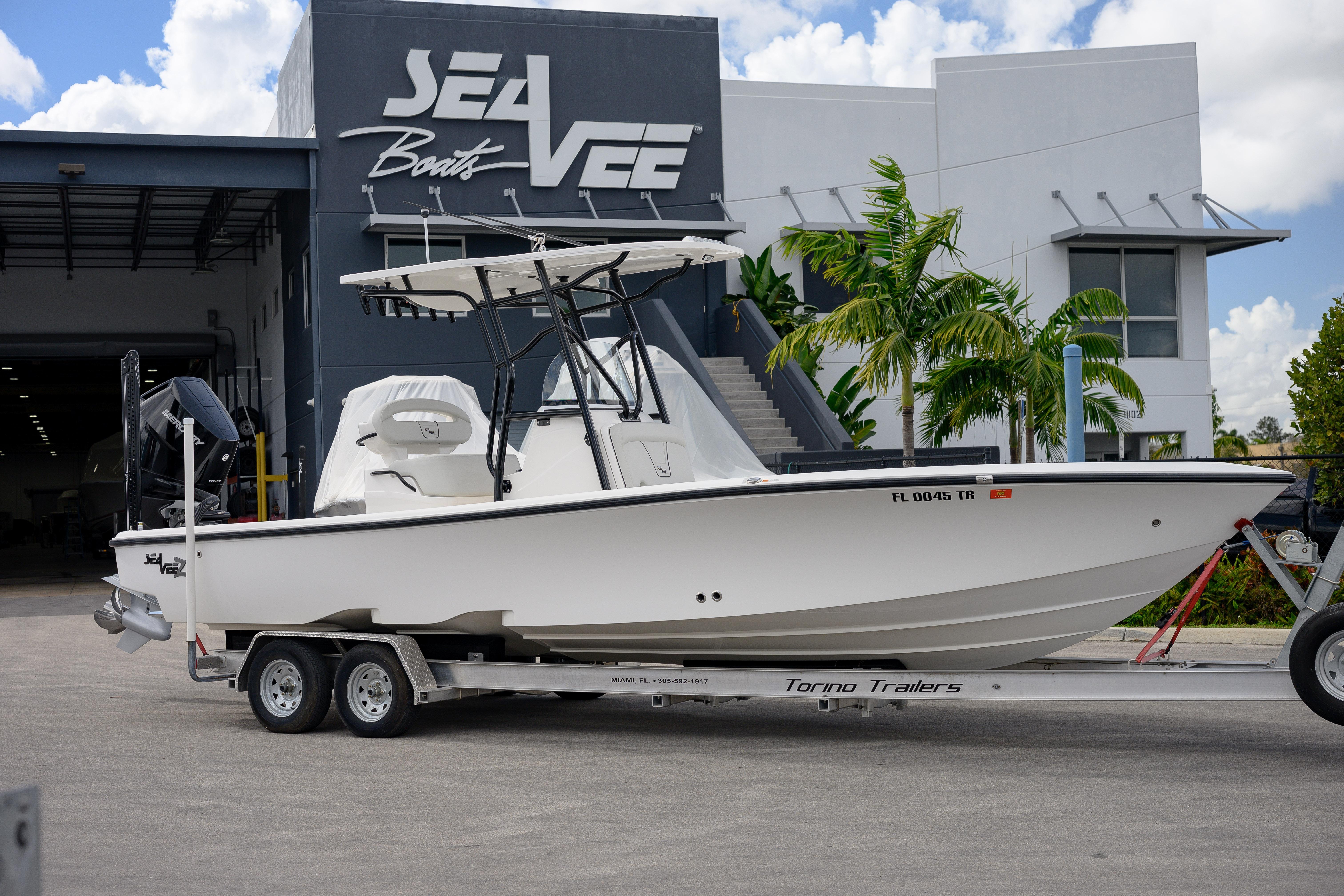 2024 SeaVee 270Z