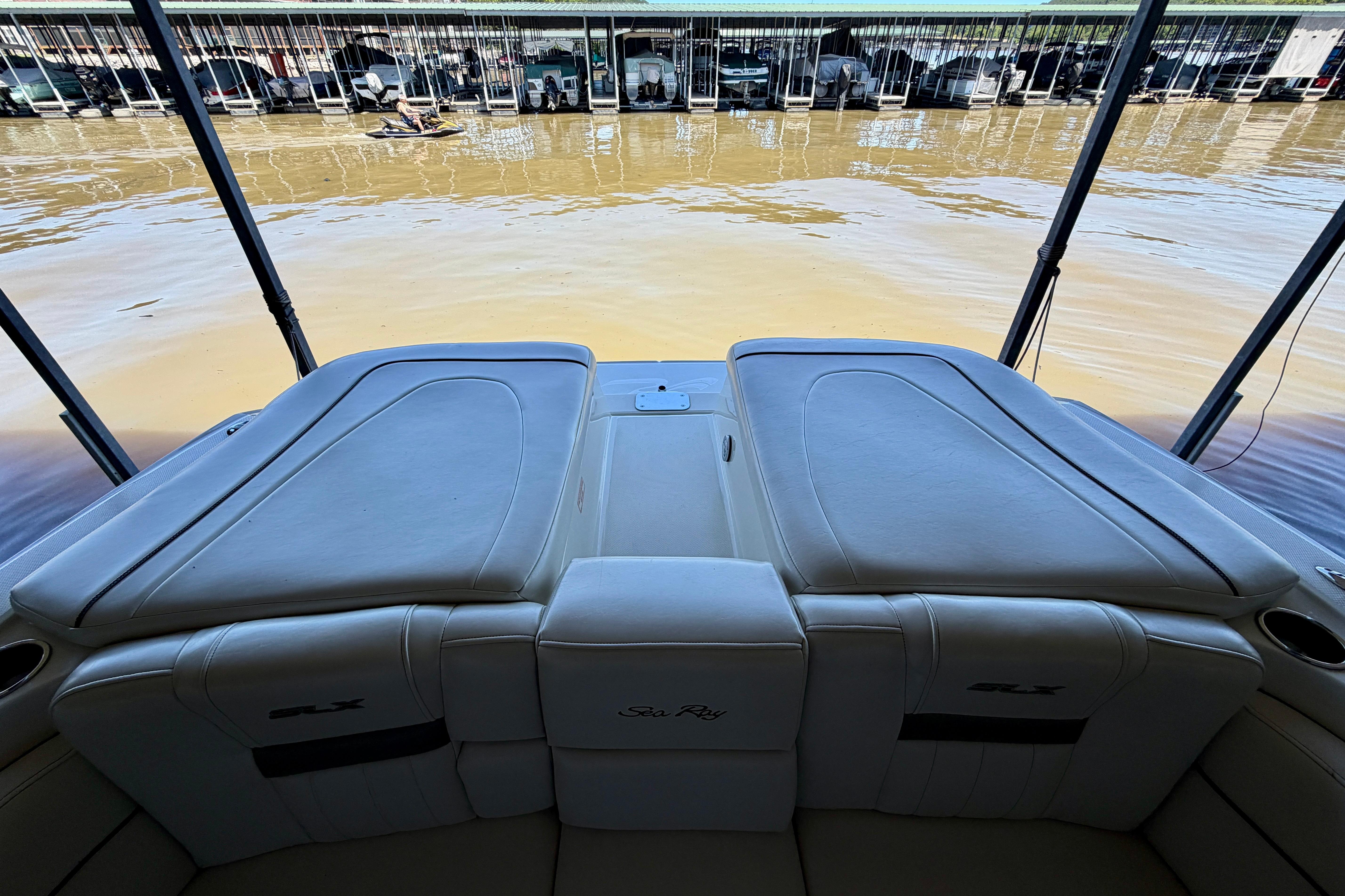 2007 Sea Ray 270 SLX boat interior with dock view.