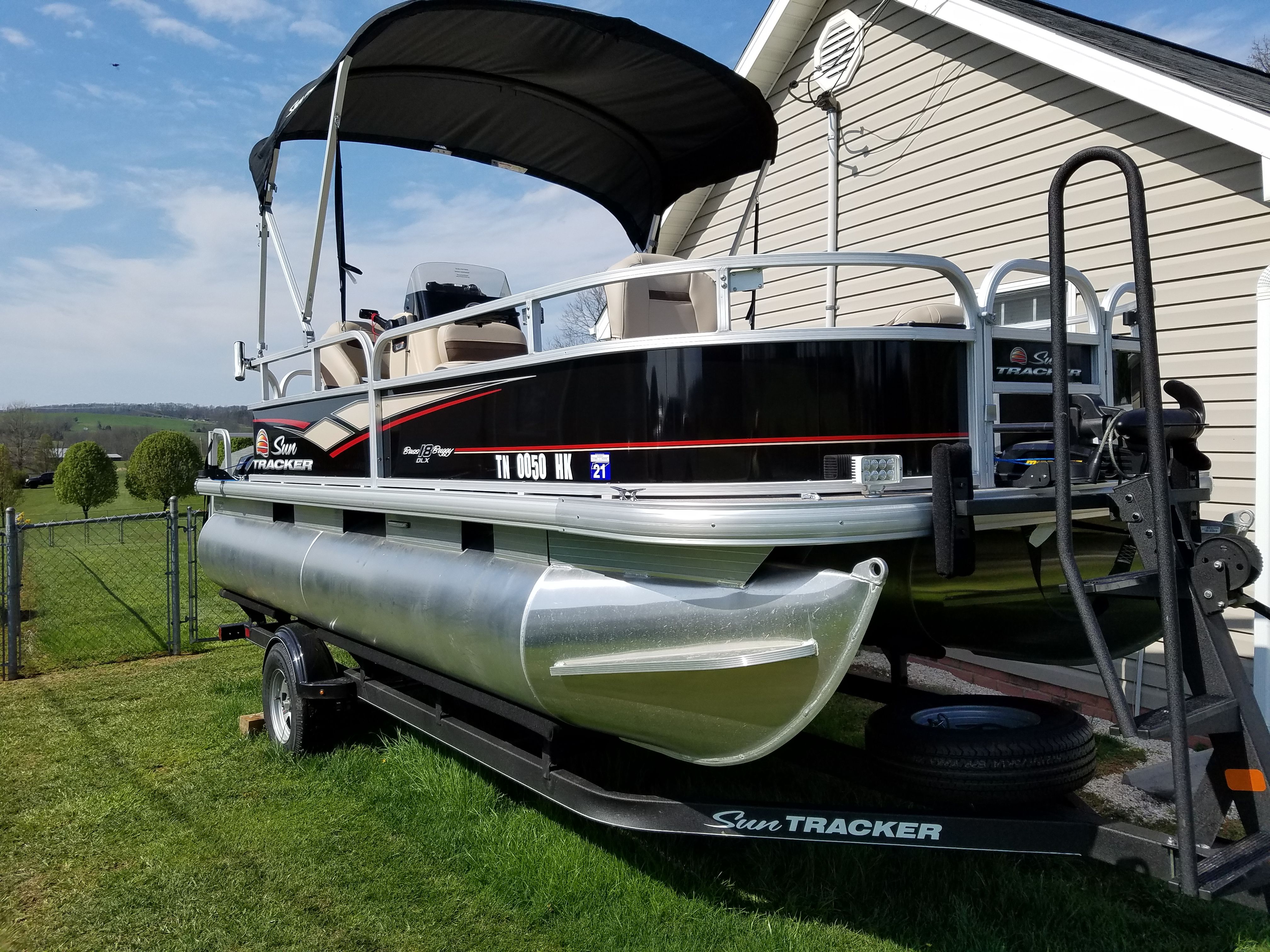 2018 Bass Tracker Bass Buggy 18 DLX - 6