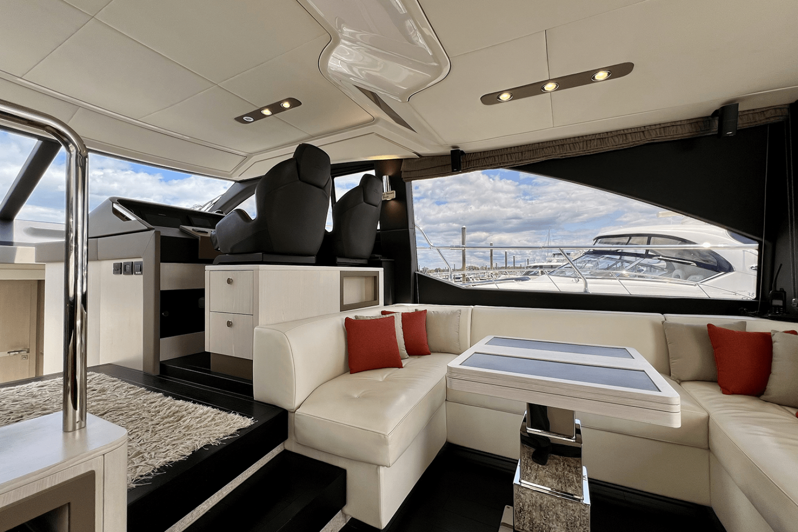 2019 Azimut 50 FLYBRIDGE - Image 44