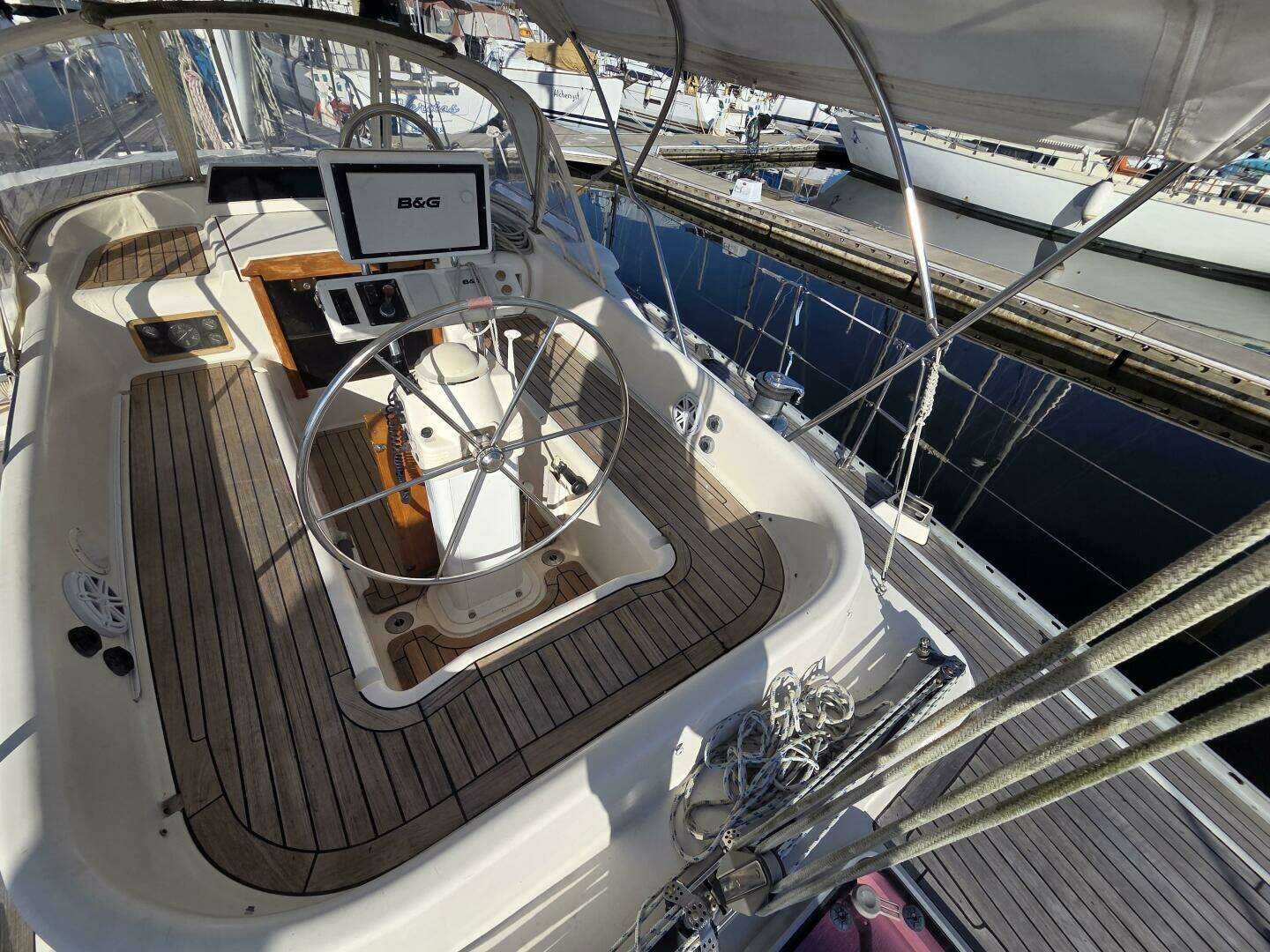 1998 Oyster 485 - Image 47