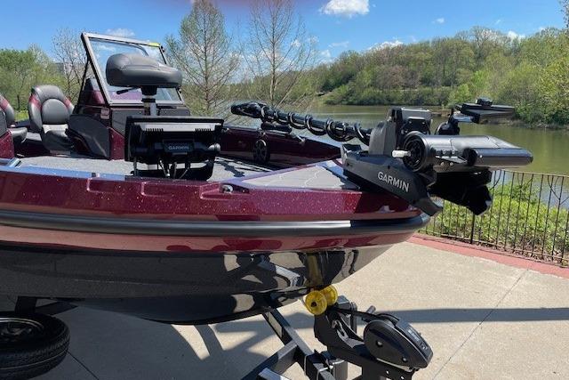 2026 Nitro ZV20 Pro boat with Garmin equipment, parked by a scenic lake.