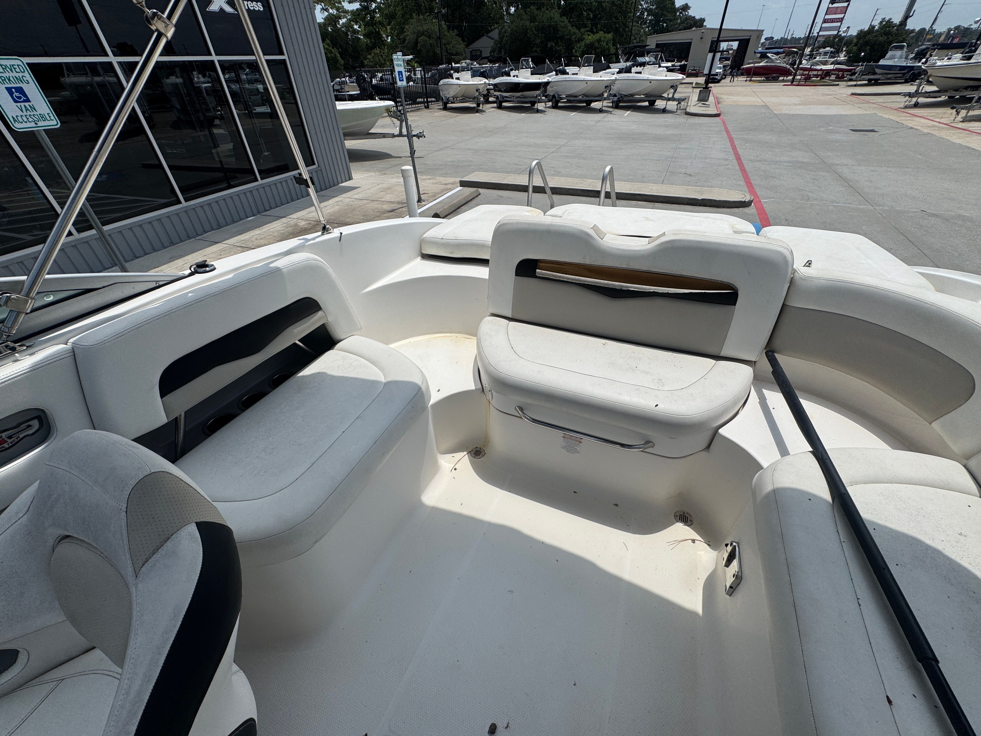 2012 Chaparral 246 SSi - 11