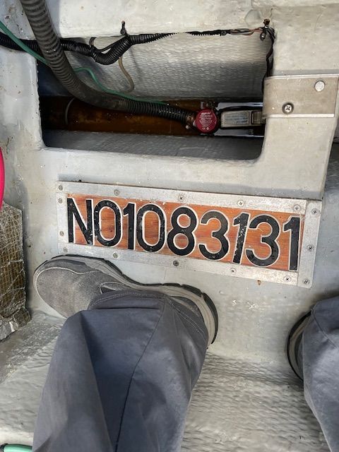 1999 Mainship 390 Trawler - 28