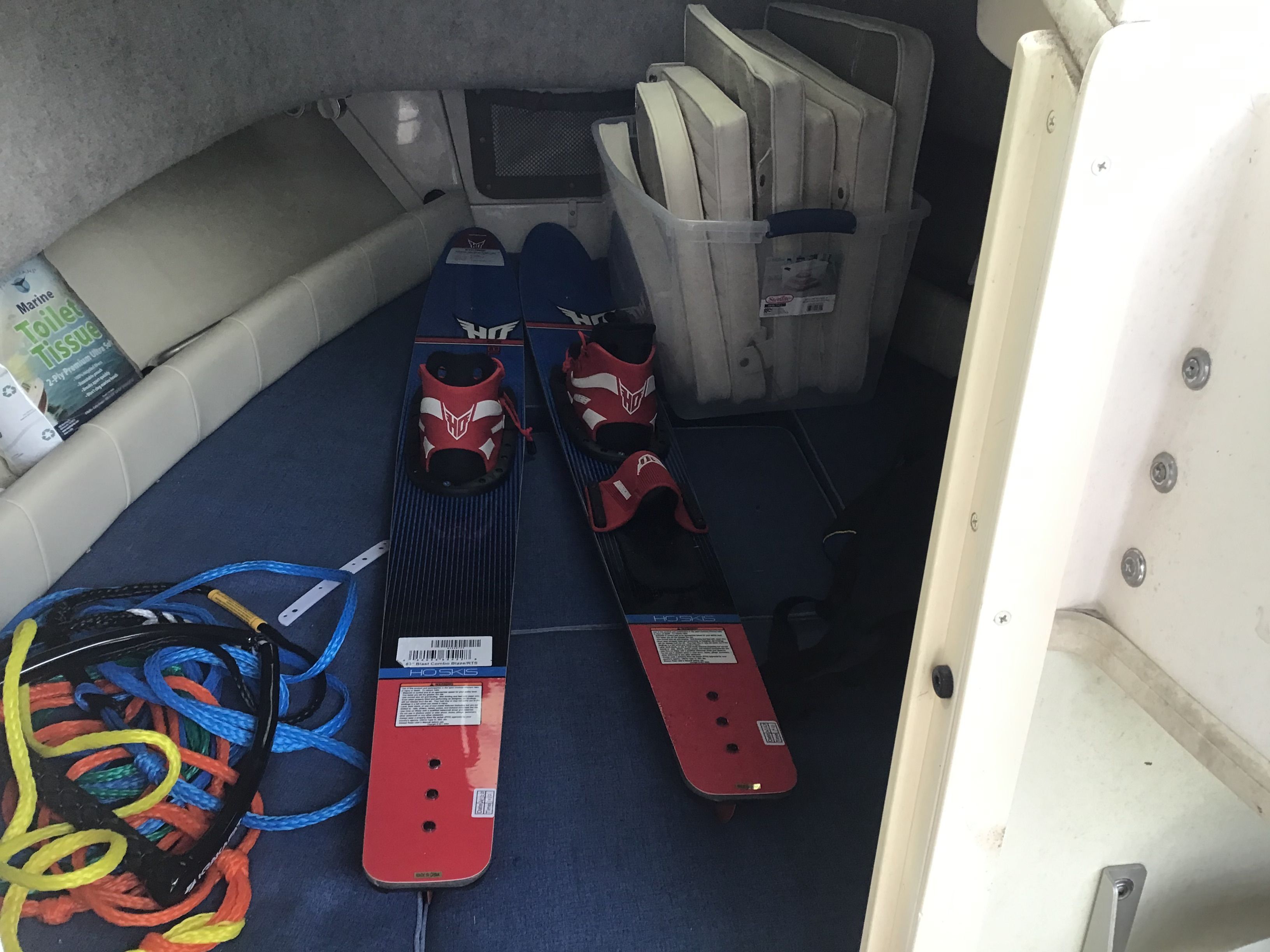 2008 Grady-White Adventure 208 - 9