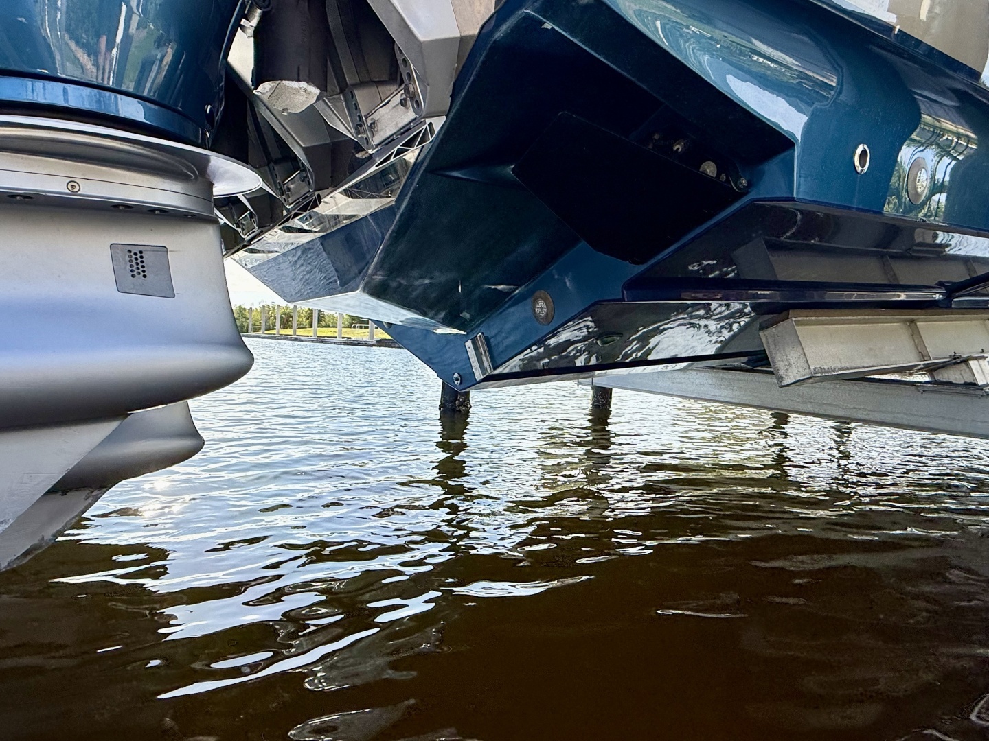 2020 Nor-Tech 550 SPORT CENTER CONSOLE - Image 17