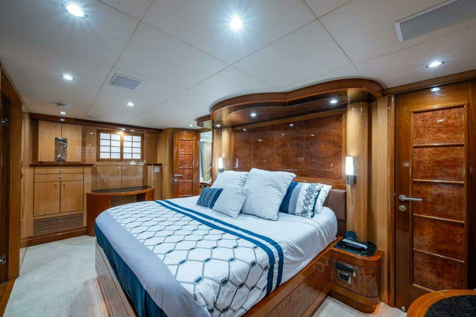 2005 Ocean Alexander 78 Pilothouse - Image 44