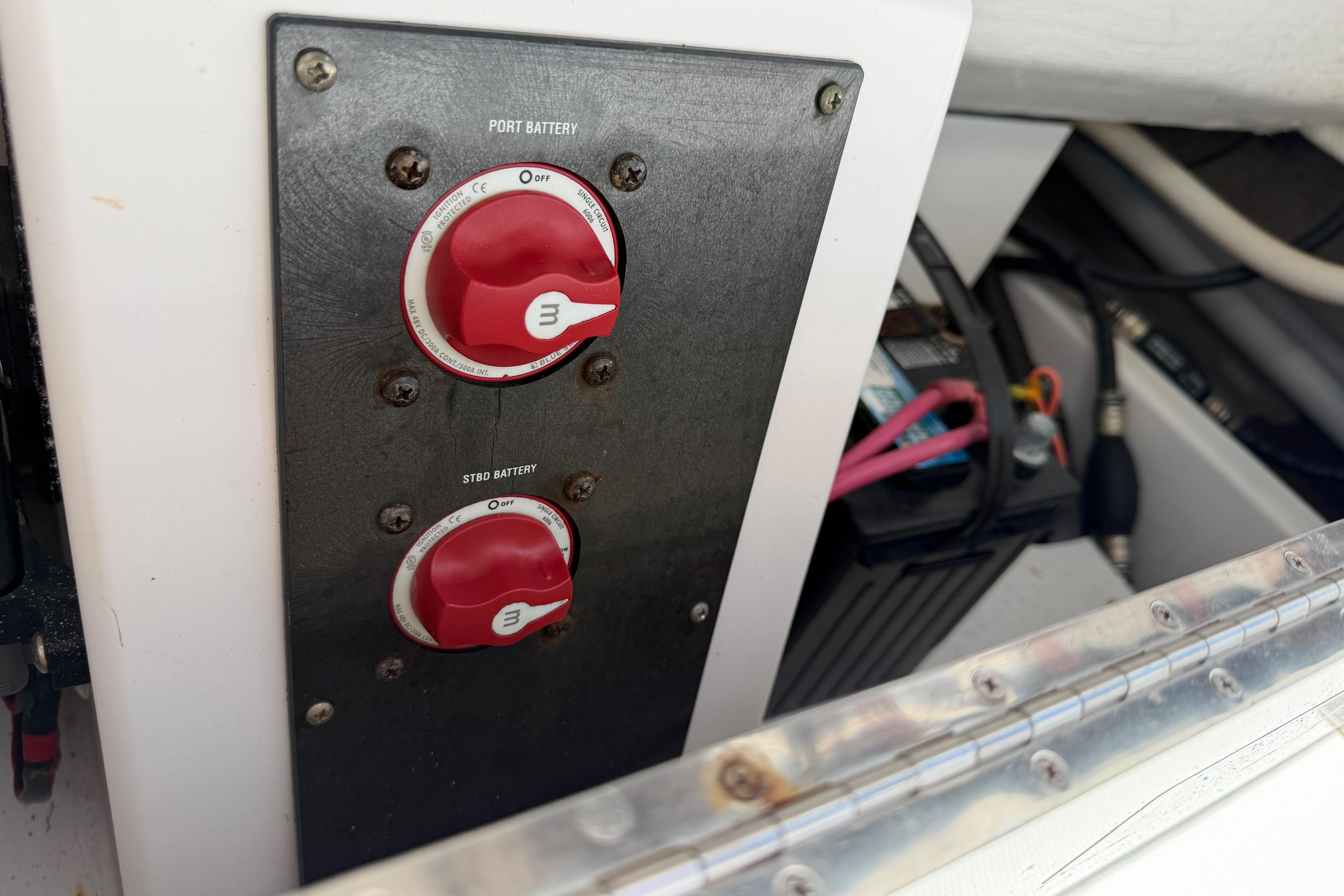 Battery switches on a 2006 Southport 26 Center Console boat.