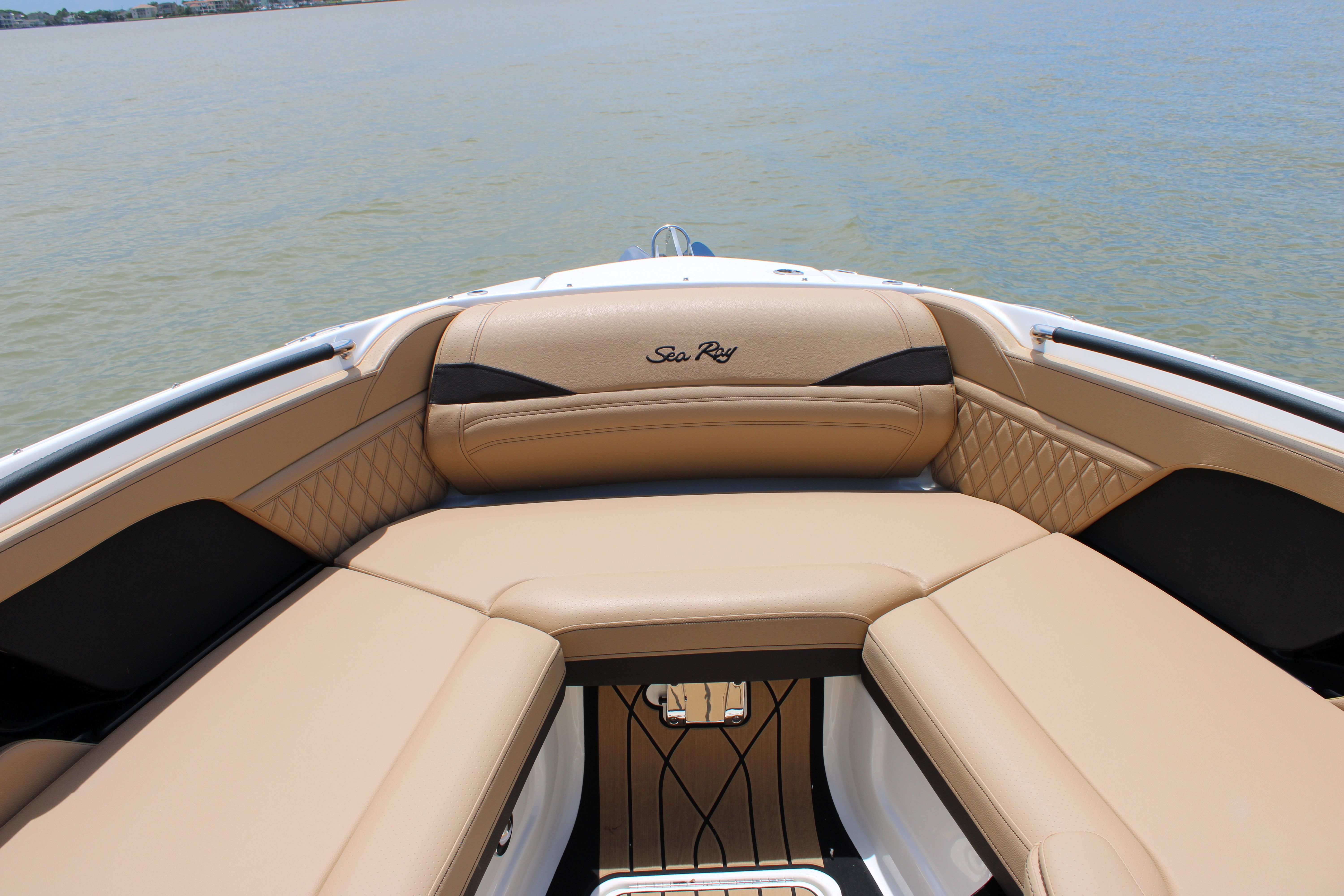 2026 Sea Ray SLX 260 Outboard - 25