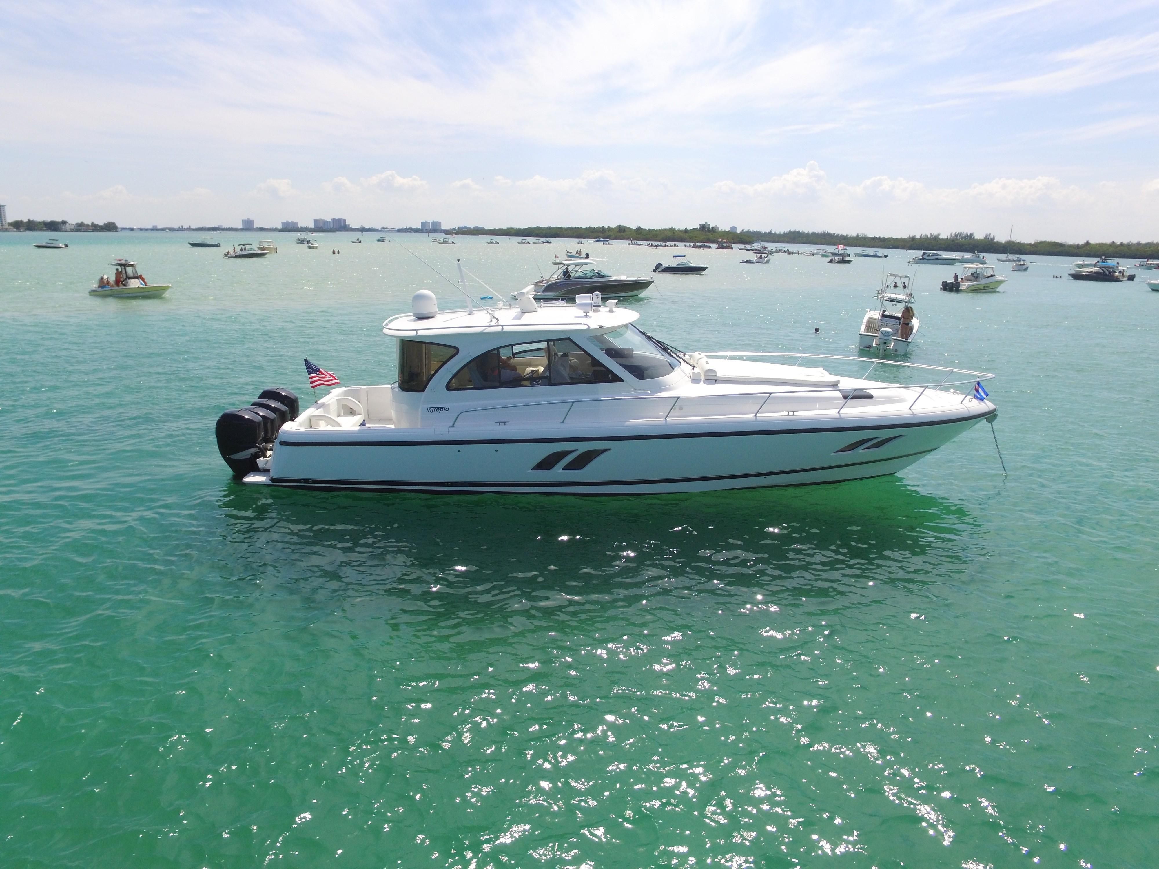 2012 Intrepid 475 - 4