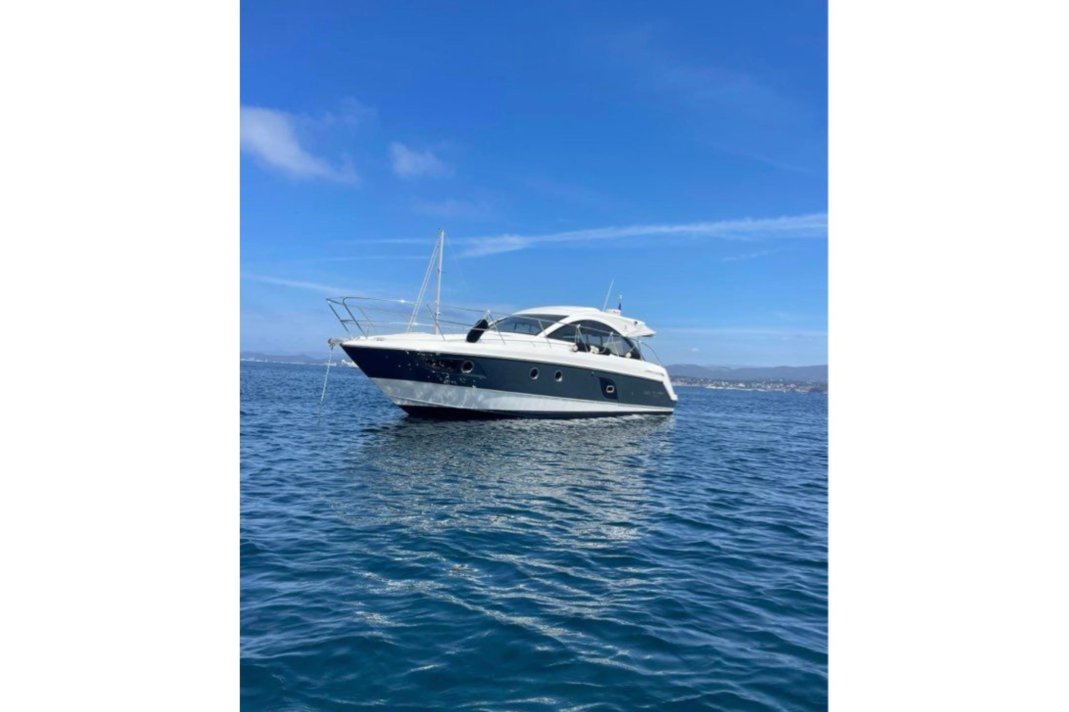 2013 Beneteau Gran Turismo 38