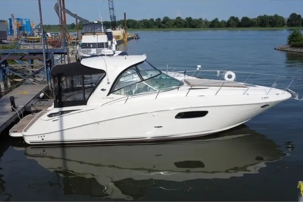 2012 Sea Ray 370 SUNDANCER
