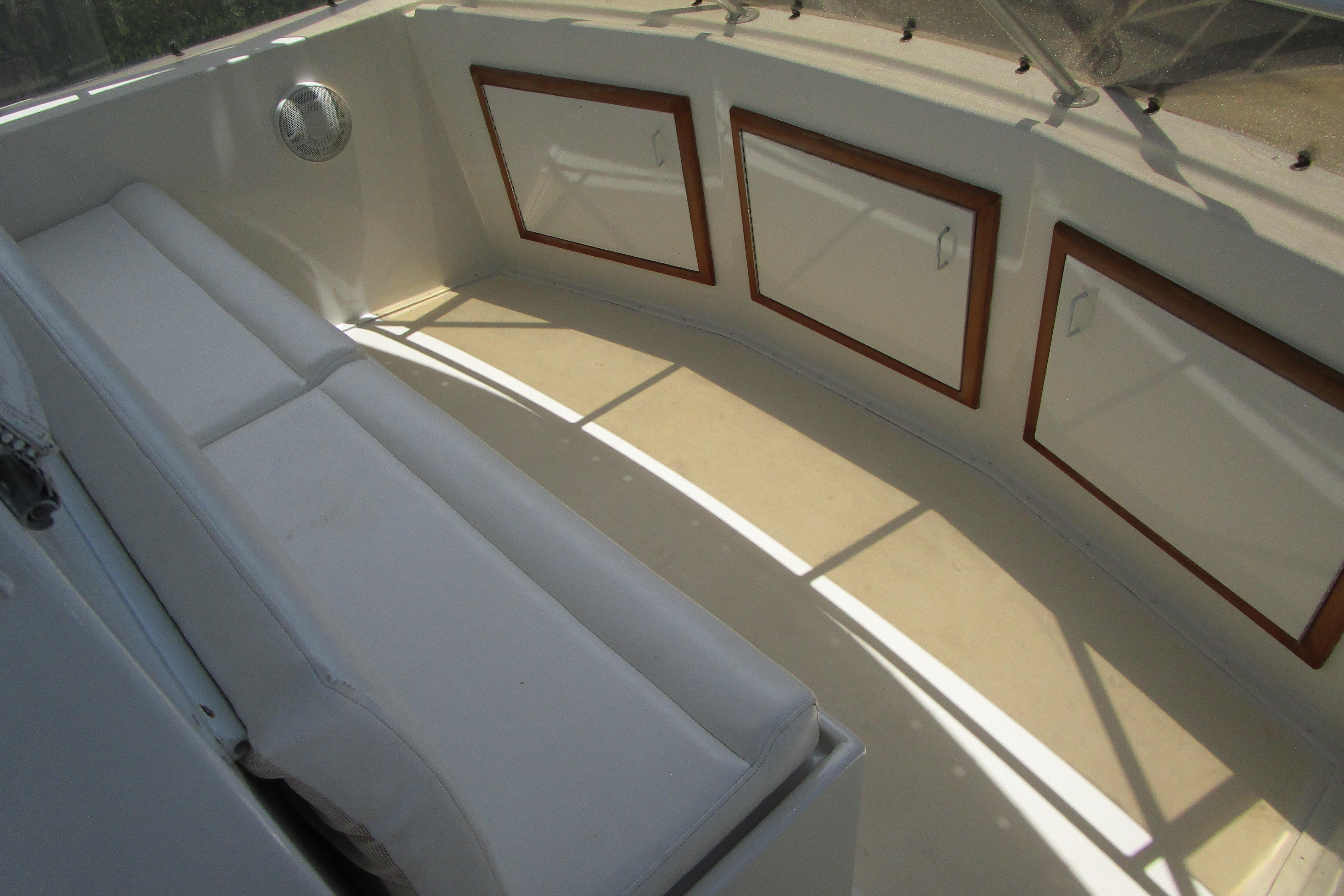 Forward FB Seating