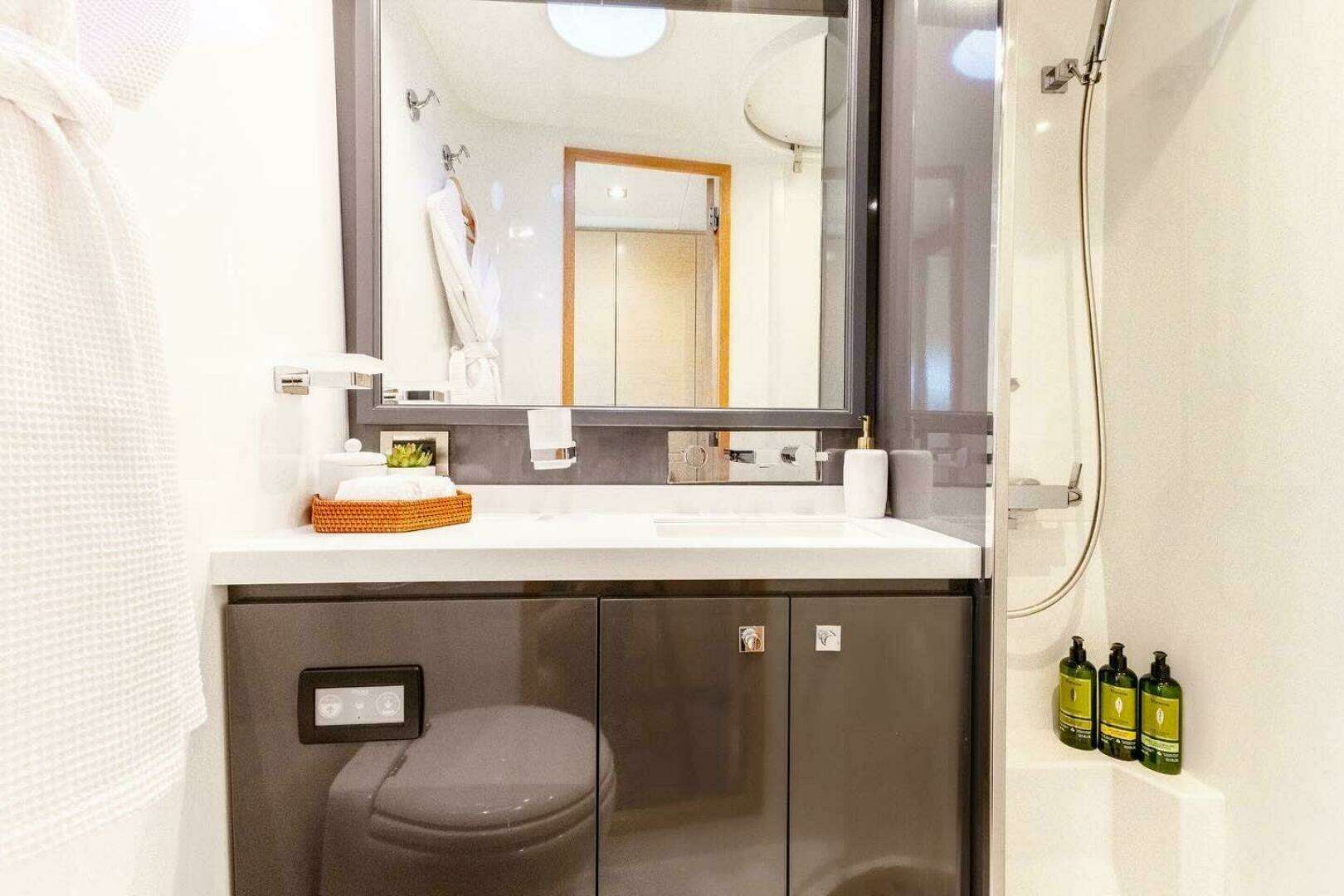 2017 Fountaine Pajot Victoria 67 - Image 52