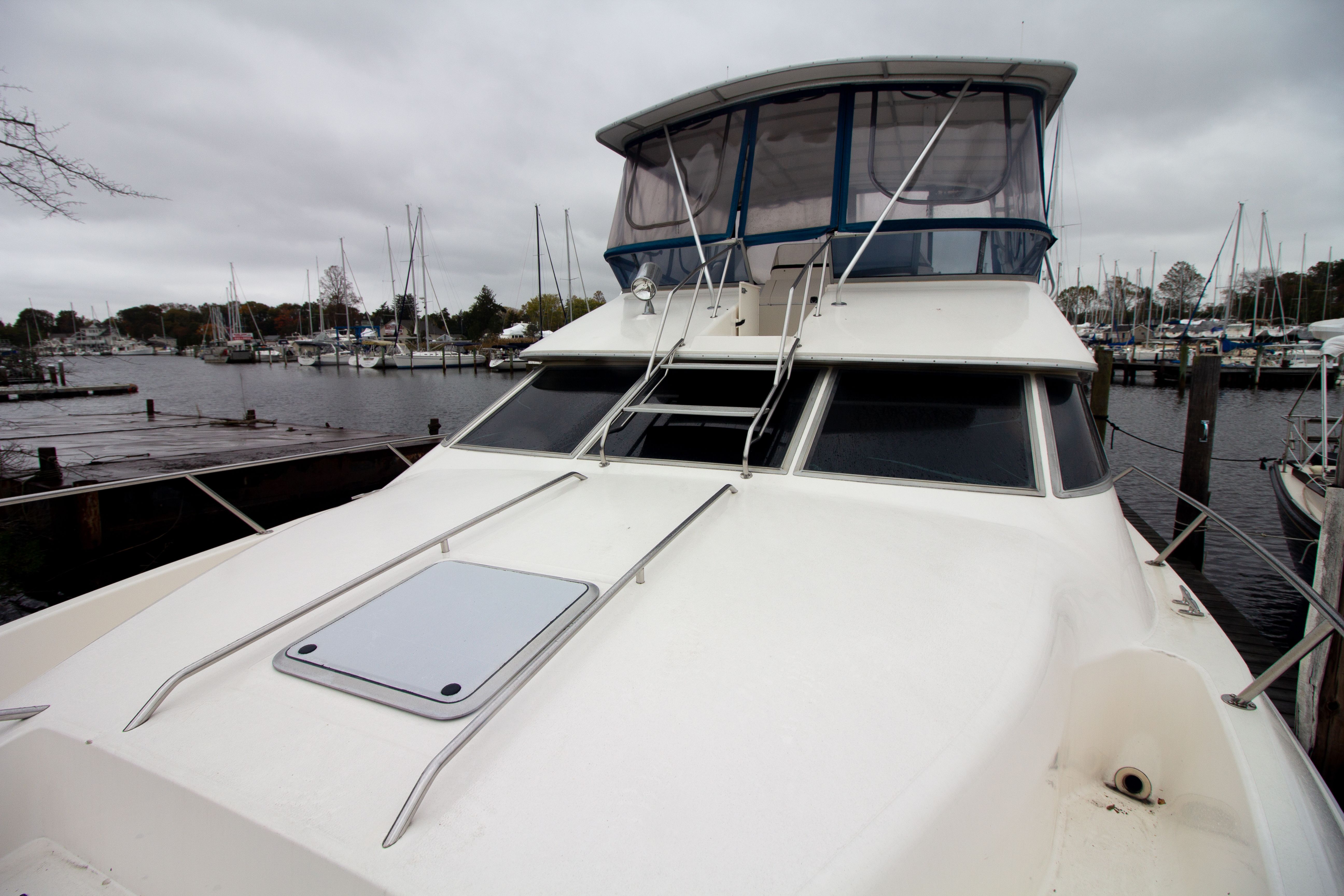 1993 Sea Ray 440 Express Bridge - 38