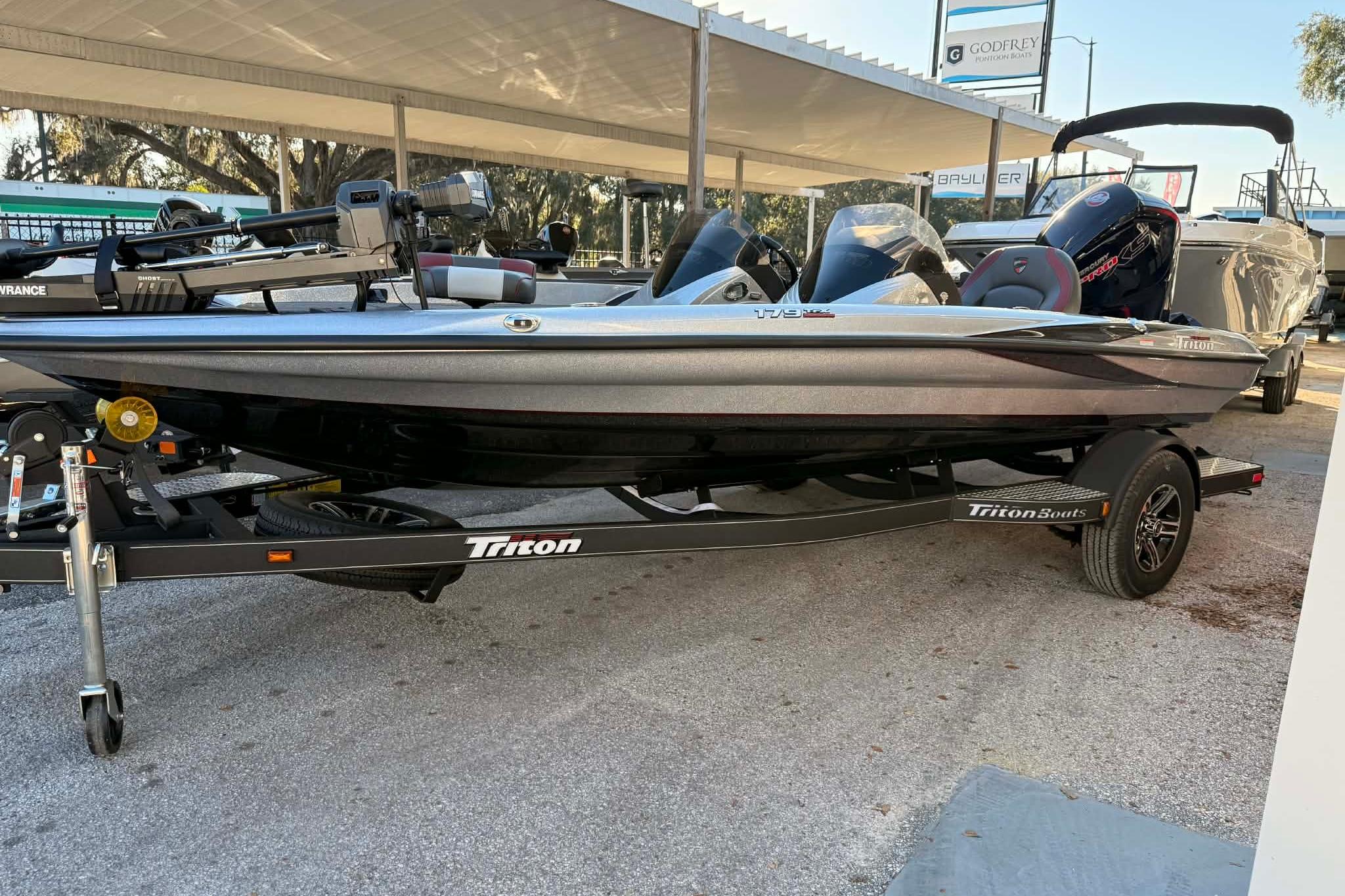 2026 Triton 179 TrX