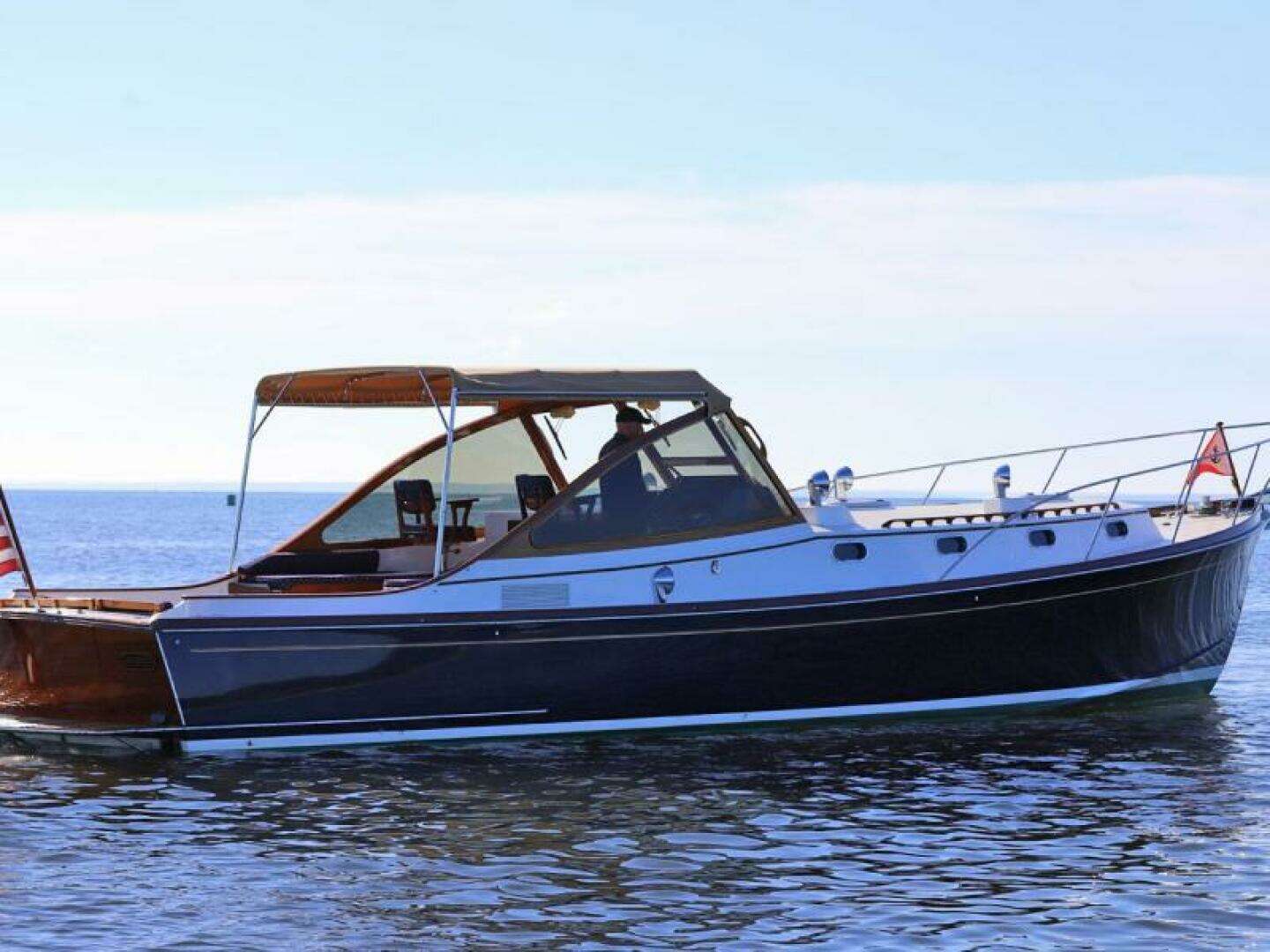 1995 Able 44 - Image 21