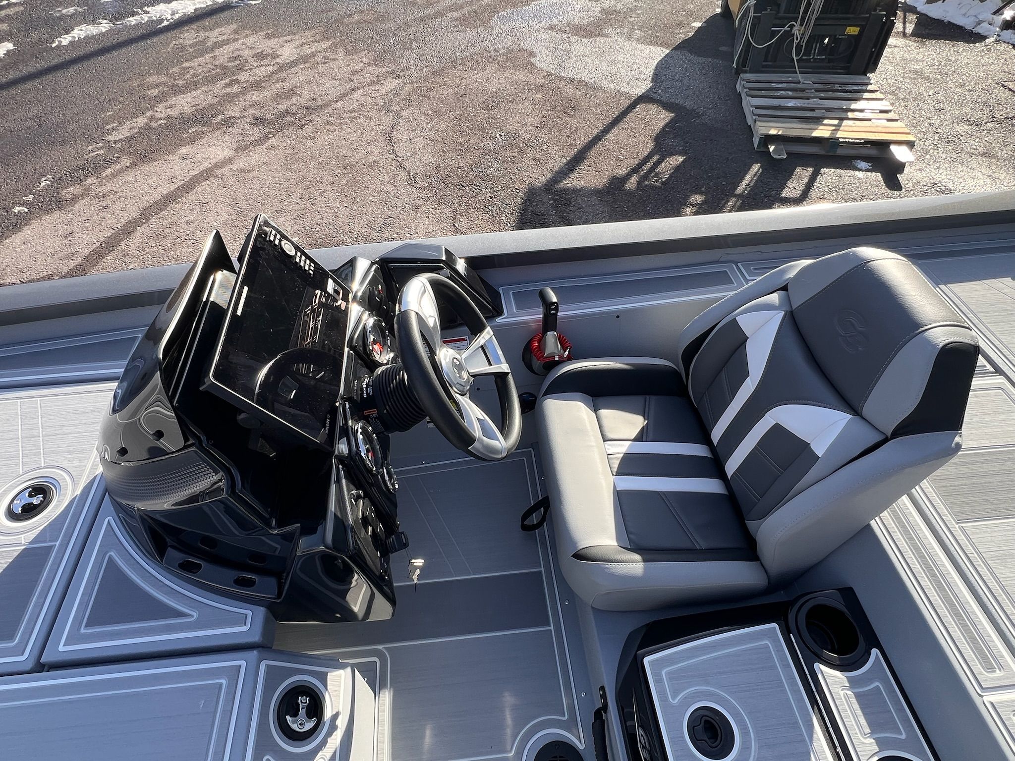 2026 G3 Sportsman 1810 SE - 11